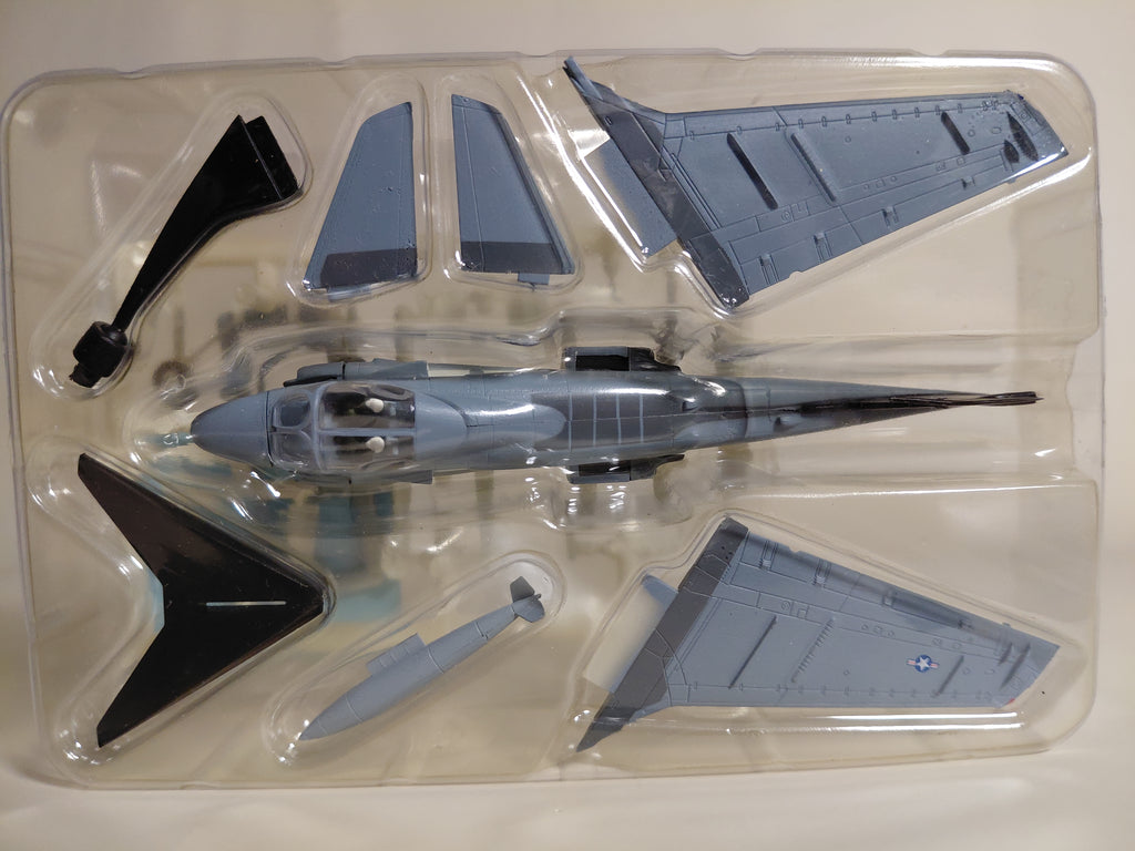 1/144 F-toys A-6E Intruder U.S.NAVY MIDWAY Carrier-Based Aircraft U.S.NAVY1.(4S)