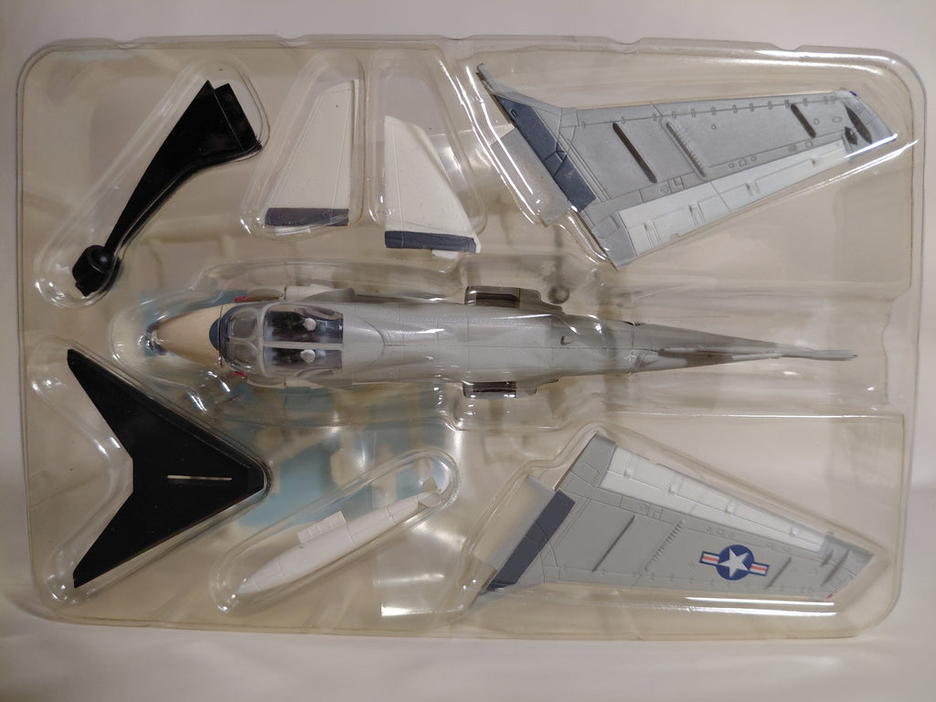 1/144 F-toys A-6E Intruder USS Independence 65 Attack Squadron(1976) US NAVY(4A)