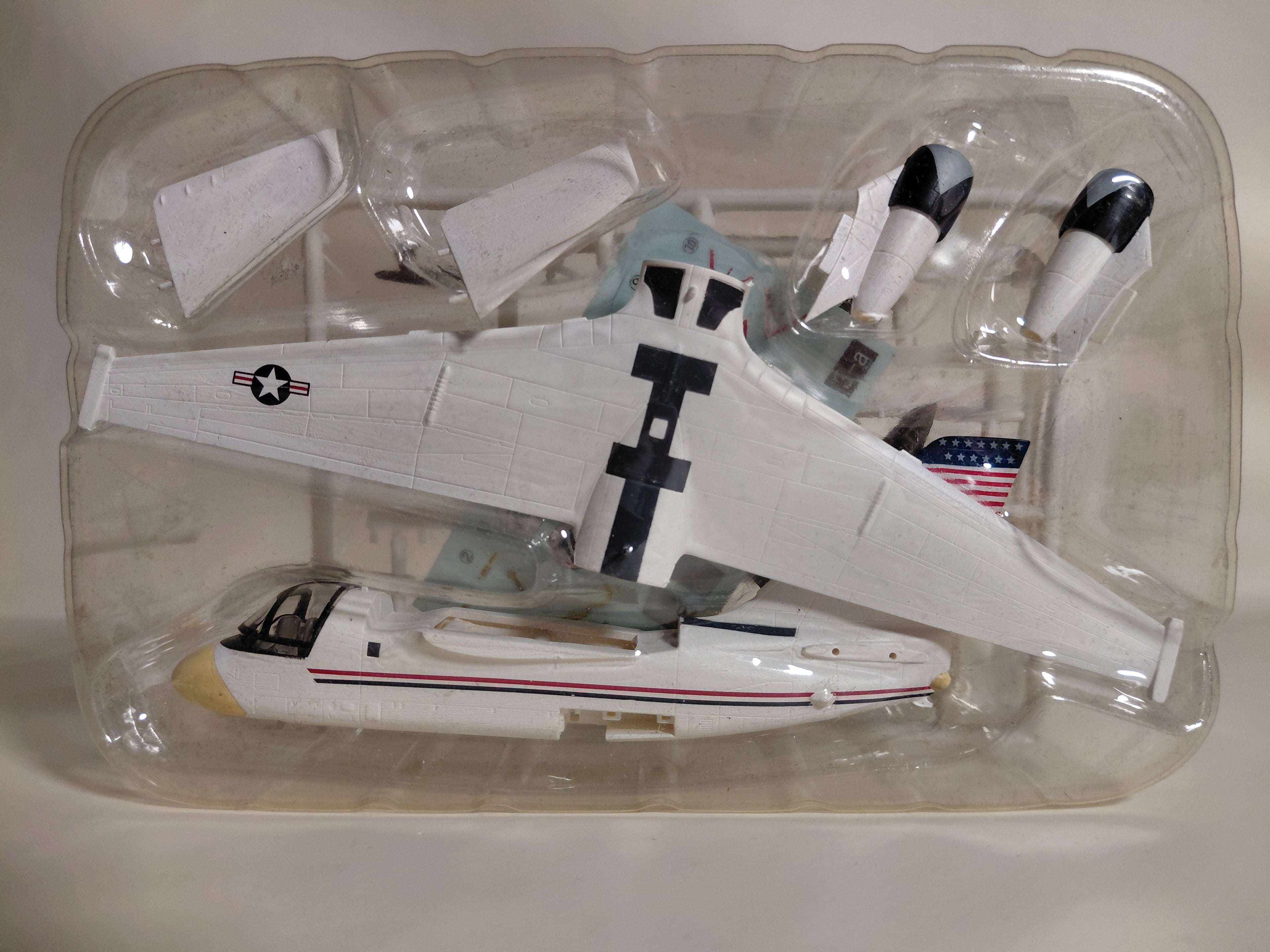 F-Toys 1/144 Scale Patrol Aircraft Collection S-3 Viking US Navy Model Conversion Squadron #3A