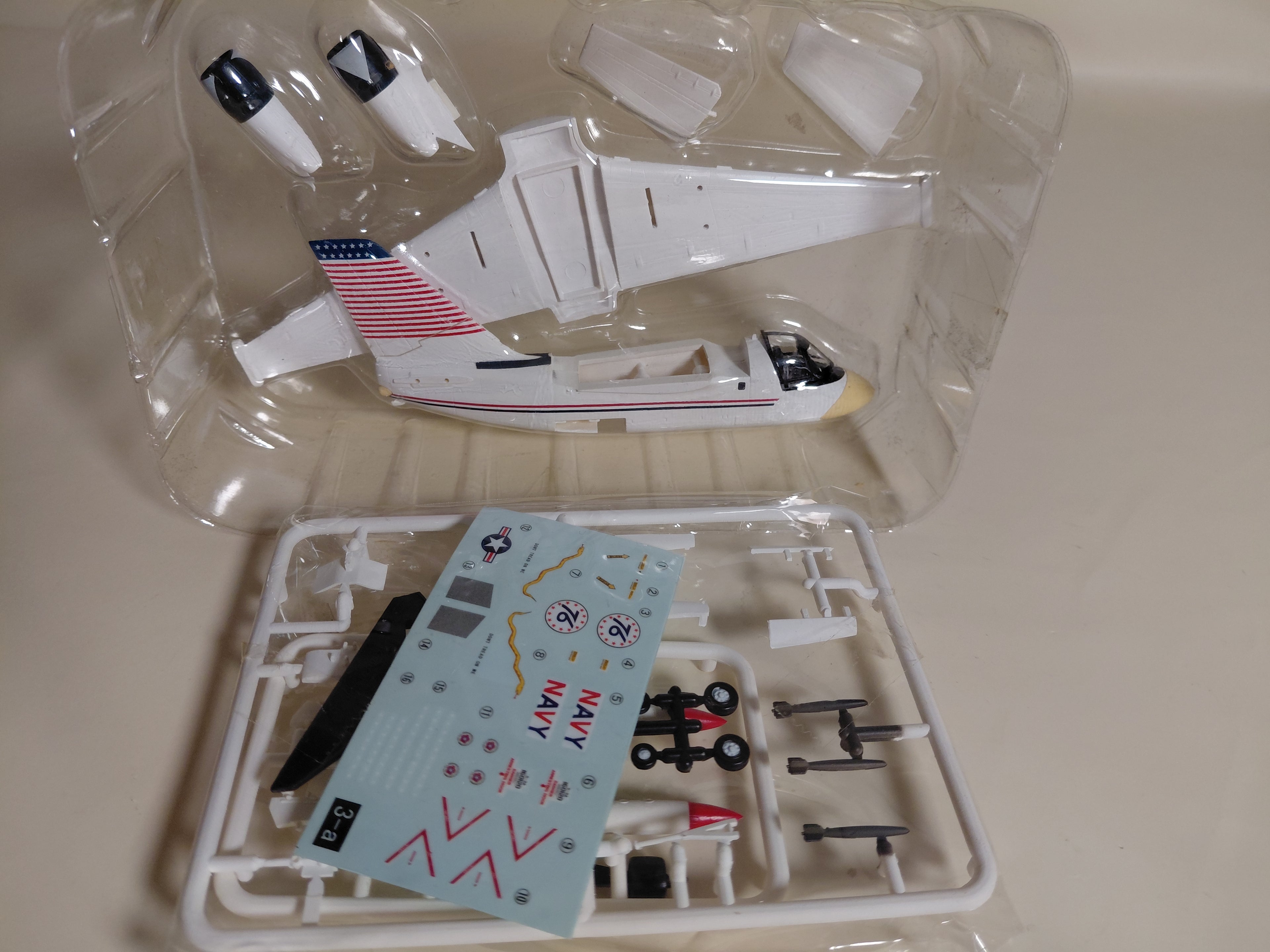 F-Toys 1/144 Scale Patrol Aircraft Collection S-3 Viking US Navy Model Conversion Squadron #3A