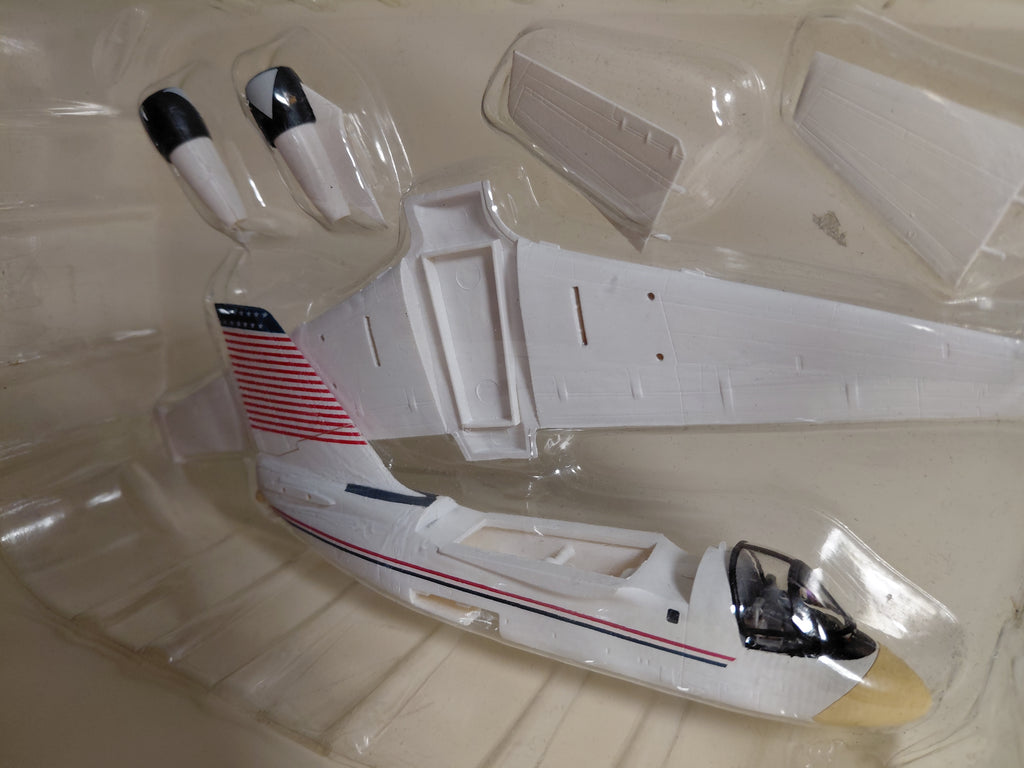 F-Toys 1/144 Scale Patrol Aircraft Collection S-3 Viking US Navy Model Conversion Squadron #3A