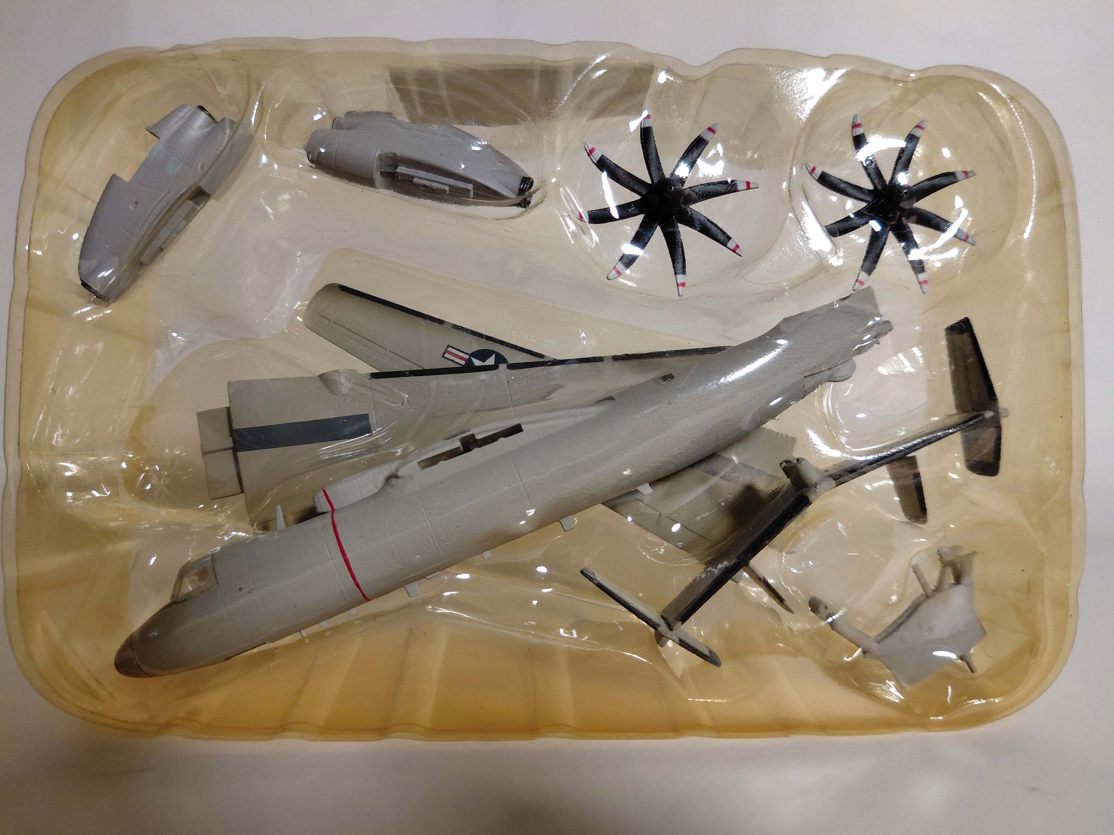 1/144 F-Toys E-2C Hawkeye AWAC U.S.NAVY (VAW-123) Maritime patrol (1C) Have Box