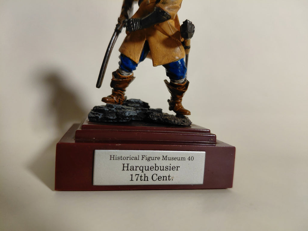 Historical Figure Museum Mini figure #40 Harquebustier F-toys Japan