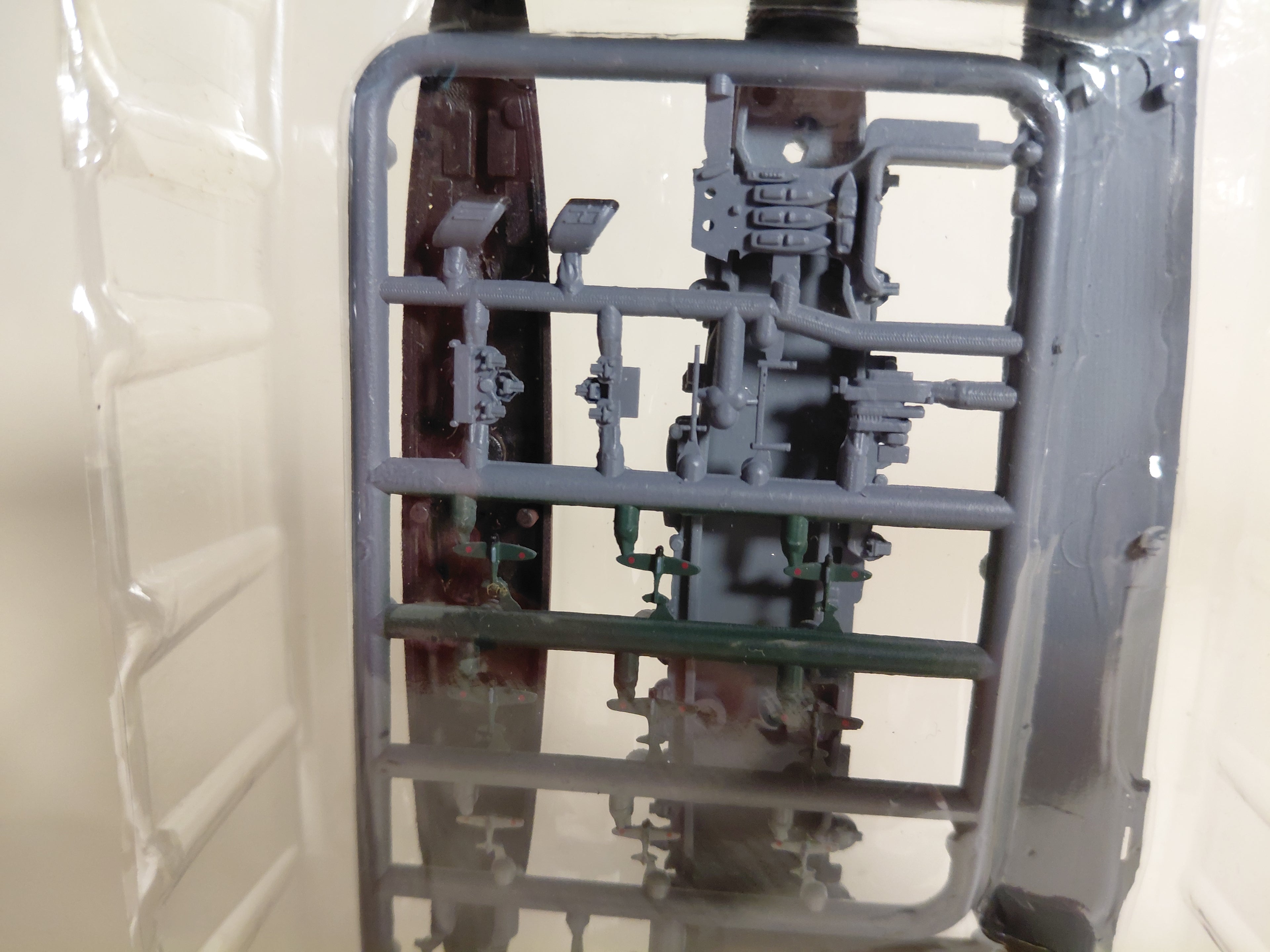 Imperial Japanese Navy Aircraft Carrier Shokaku, Full Hull, 1/2000 Scale, Ship Kit Collection, F-toys, South Pacific.
