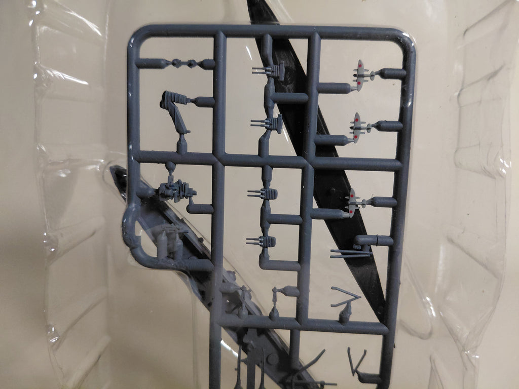 Collectible toy plastic model kit 04. Heavy cruiser Tone B (offshore version) "Ship Kit Collection Vol.2 Midway ~1942~"