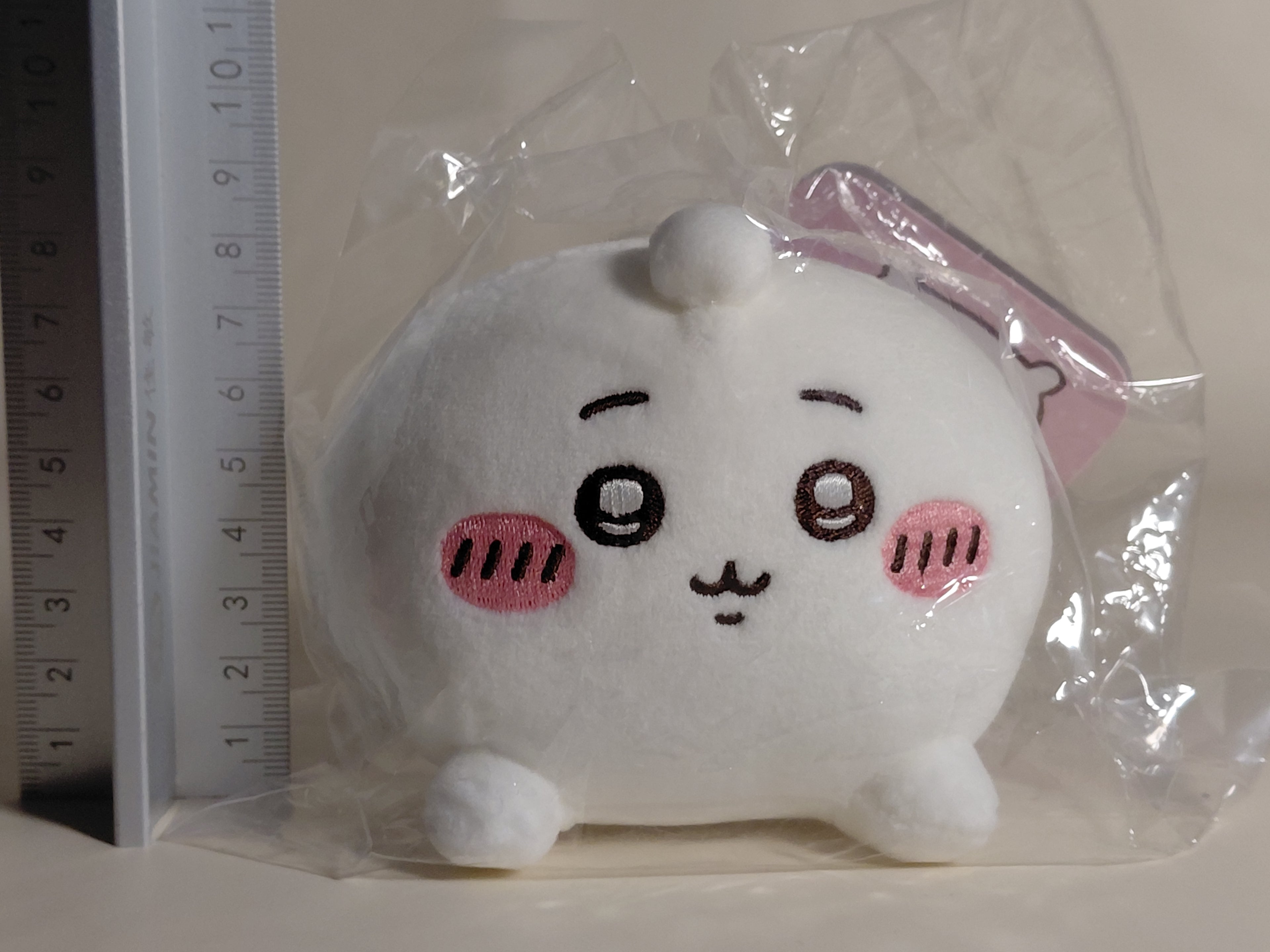 Chiikawa Oshiri Plush – Chiikawa Ver. (Japan)