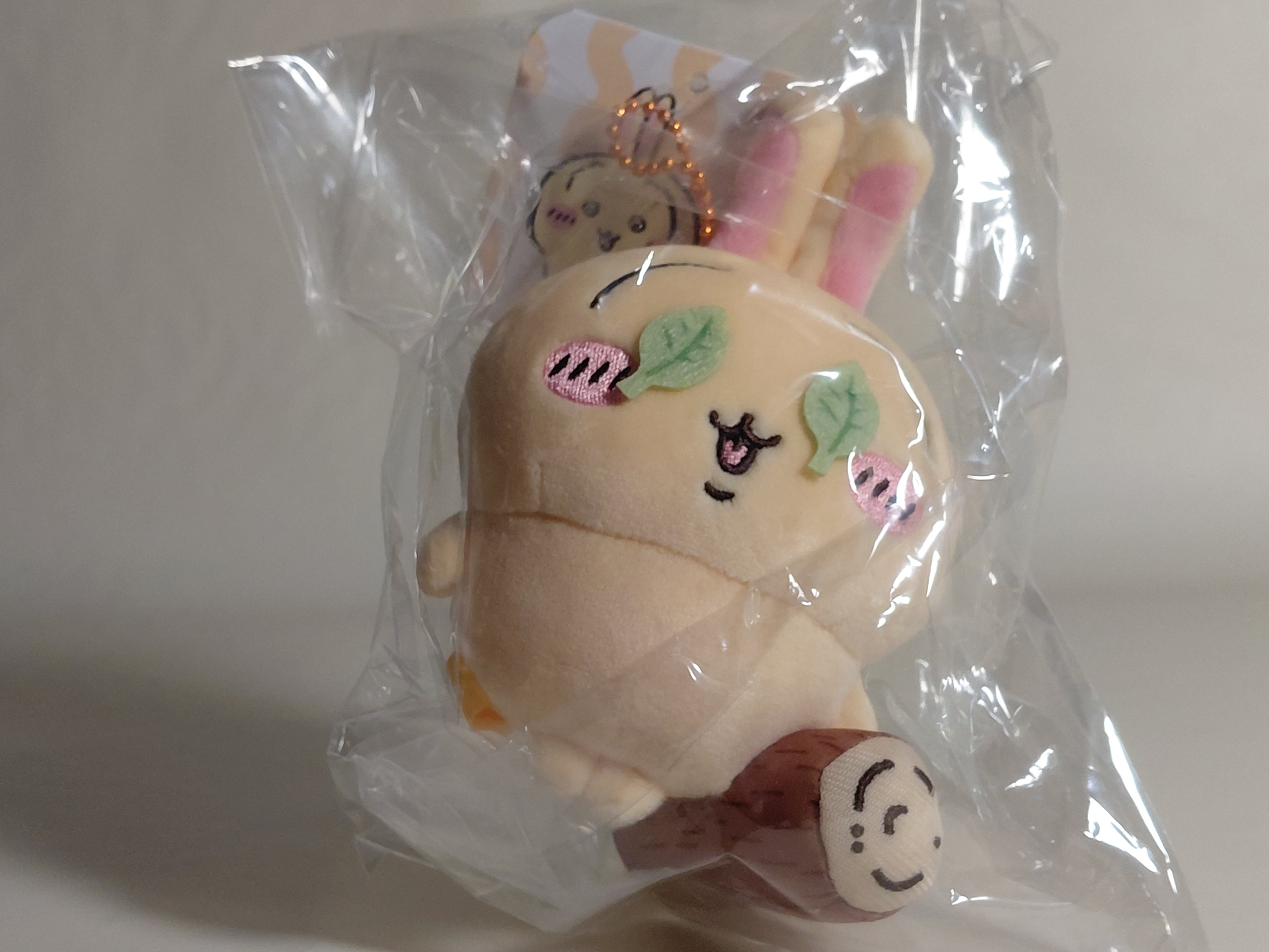 Rabbit Chiikawa Is this watermelon smashing...? Mascot plush keychain