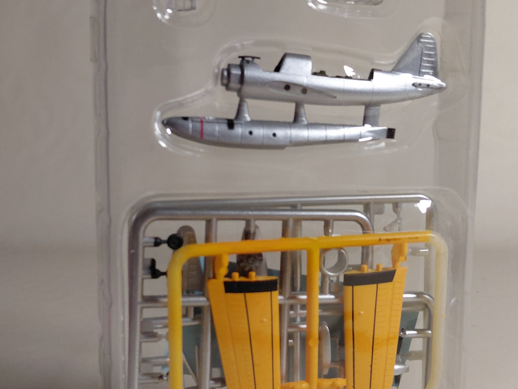 1/144 F-toys OS2U Kingfisher US Navy Air Station Pensacola SEAPLANE Col.2 (3C)