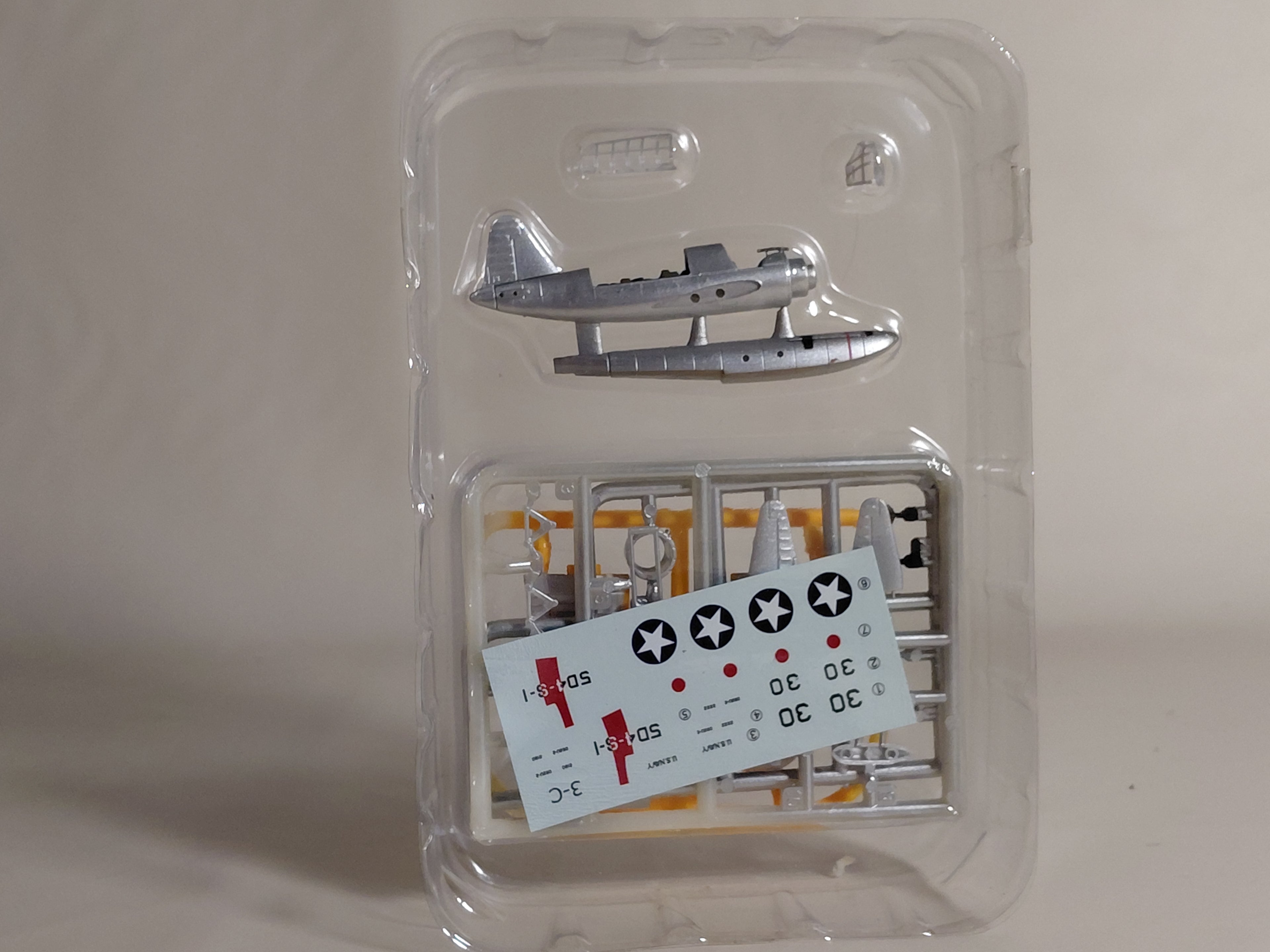 1/144 F-toys OS2U Kingfisher US Navy Air Station Pensacola SEAPLANE Col.2 (3C)