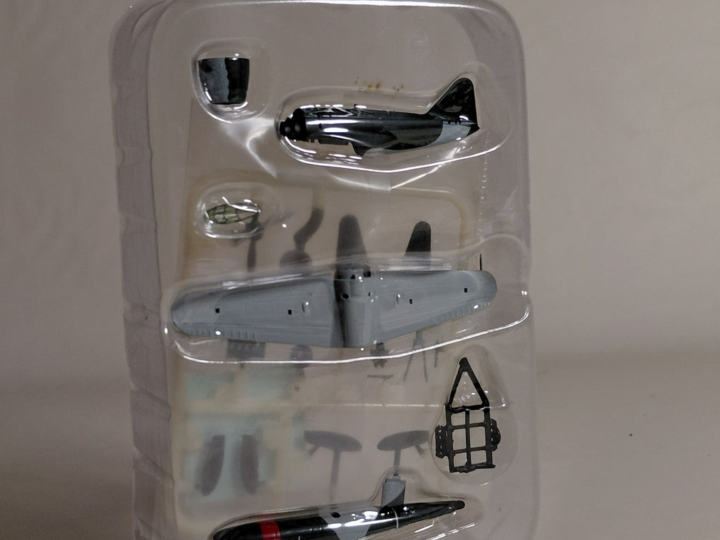 F-Toys 1/144 Fighter Aircraft Seaplane Collection 2 Kyofu Type 11 #01b. 22nd Special Base Force [SPC02-01b]