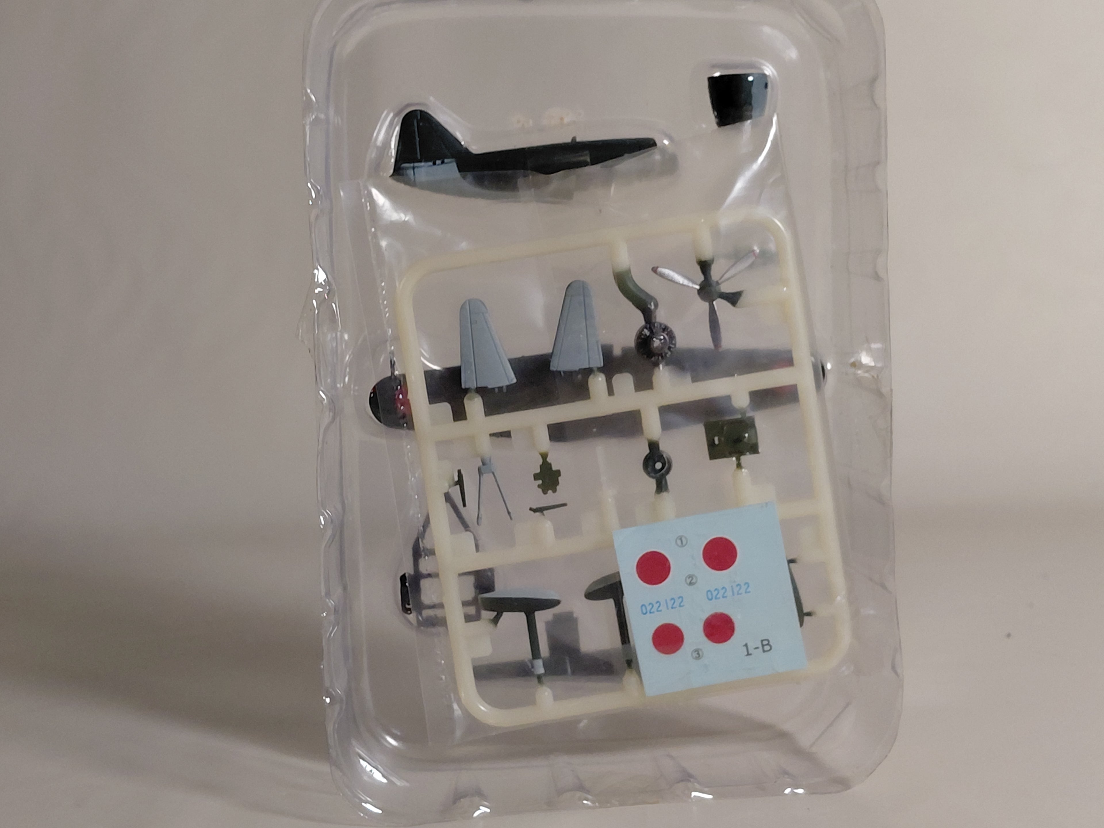 F-Toys 1/144 Fighter Aircraft Seaplane Collection 2 Kyofu Type 11 #01b. 22nd Special Base Force [SPC02-01b]