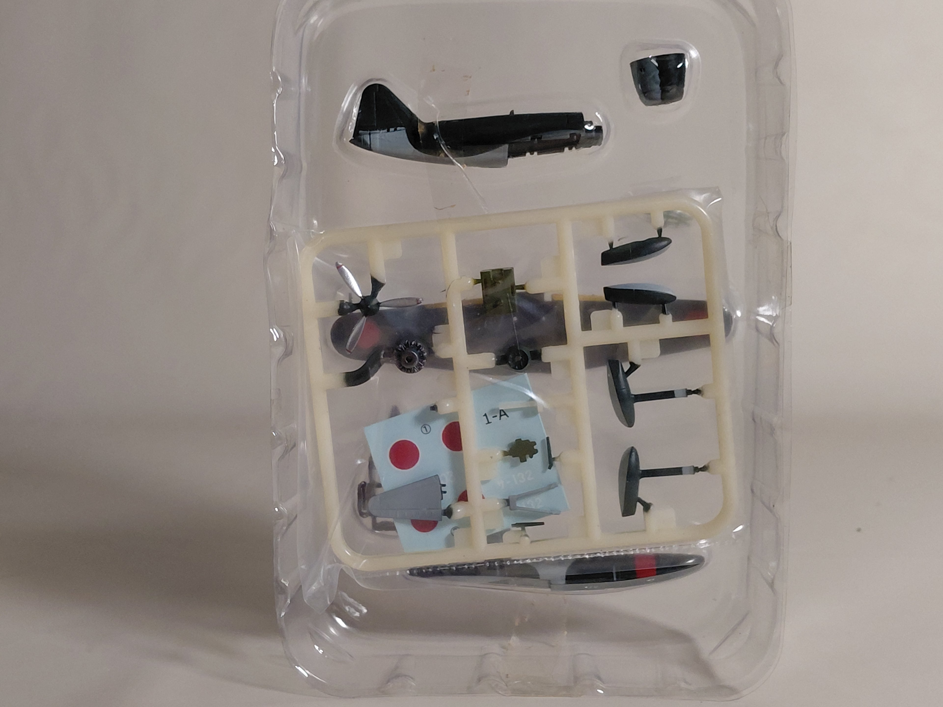 F-Toys 1/144 Fighter Aircraft Seaplane Collection 2 Kyofu Type 11 01a. Otsu Air Group [SPC02-01a]
