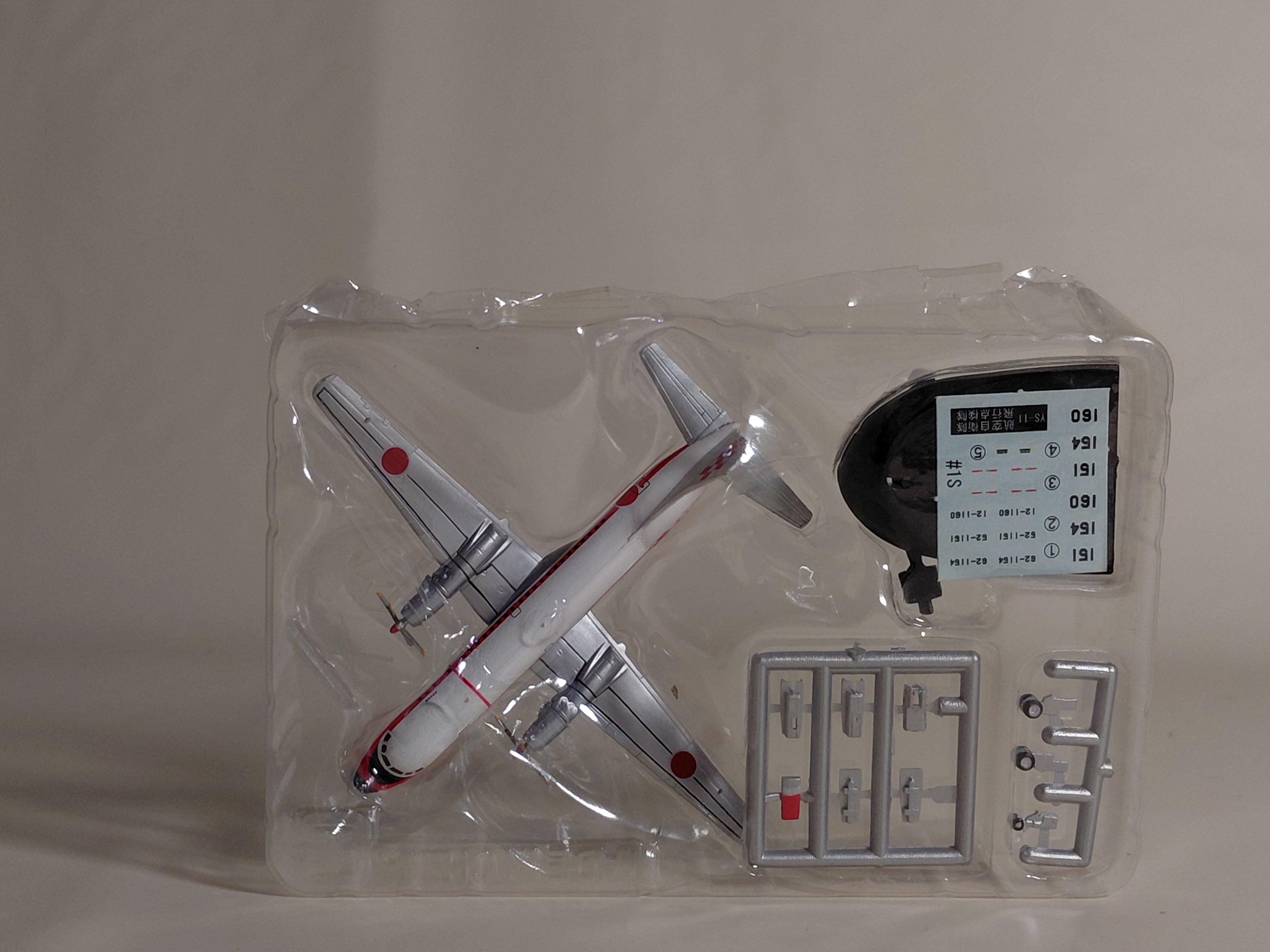 F-toys 1/300 YS-11 #01.YS-11 Air Self-Defense Force Flight Check Squadron Secret