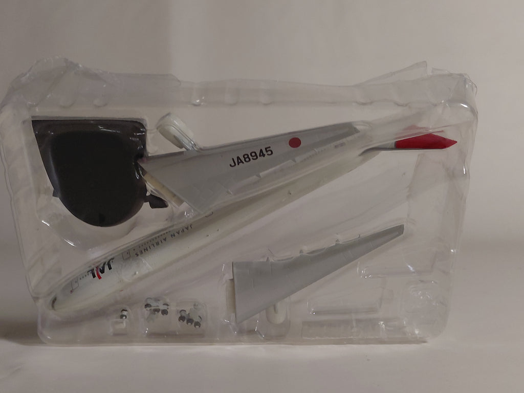 F-toys 1/500 JAL Wing Collection " Boeing 777-300 [JA8945] "