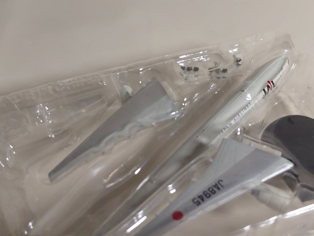 F-toys 1/500 JAL Wing Collection " Boeing 777-300 [JA8945] "