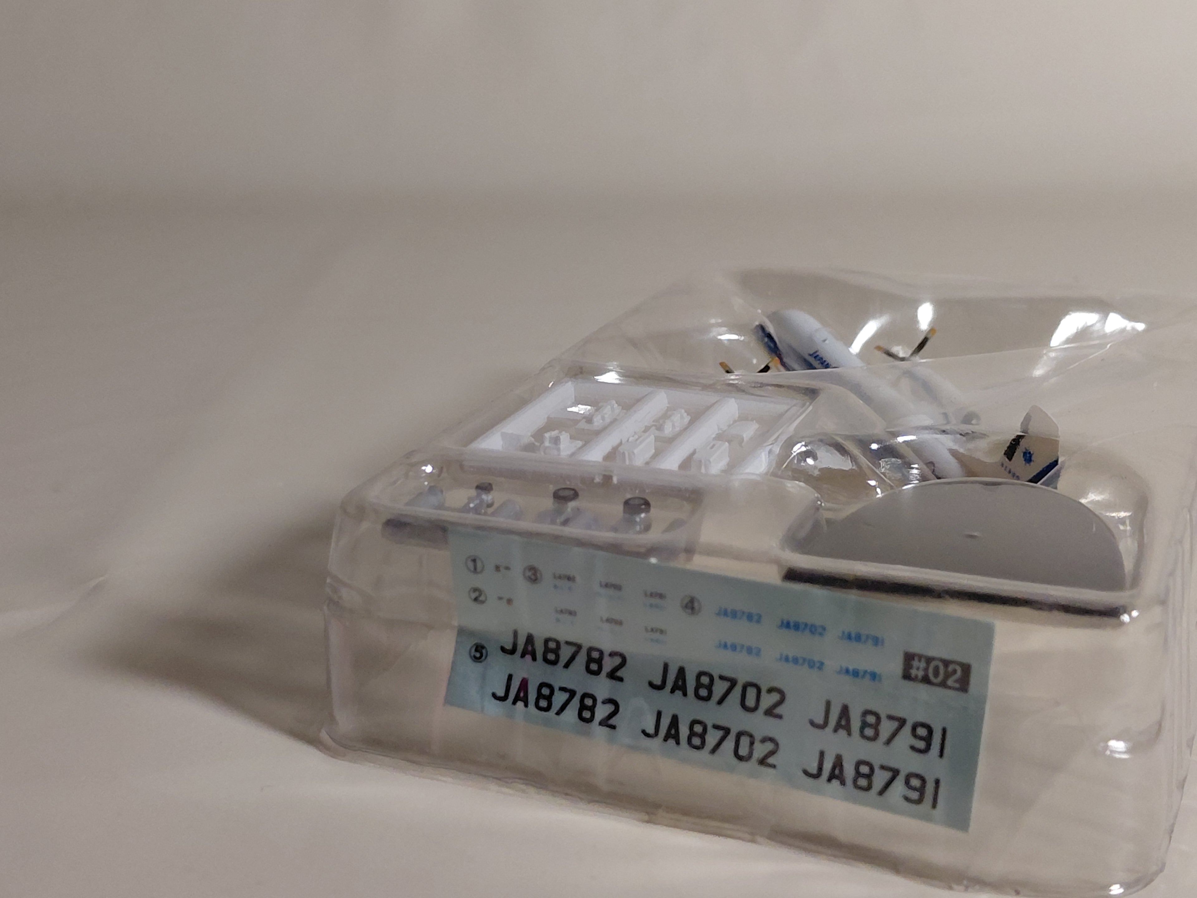 F-toys 1/300 YS-11 Biography Collection. YS-11 Japan Coast Guard (#2)