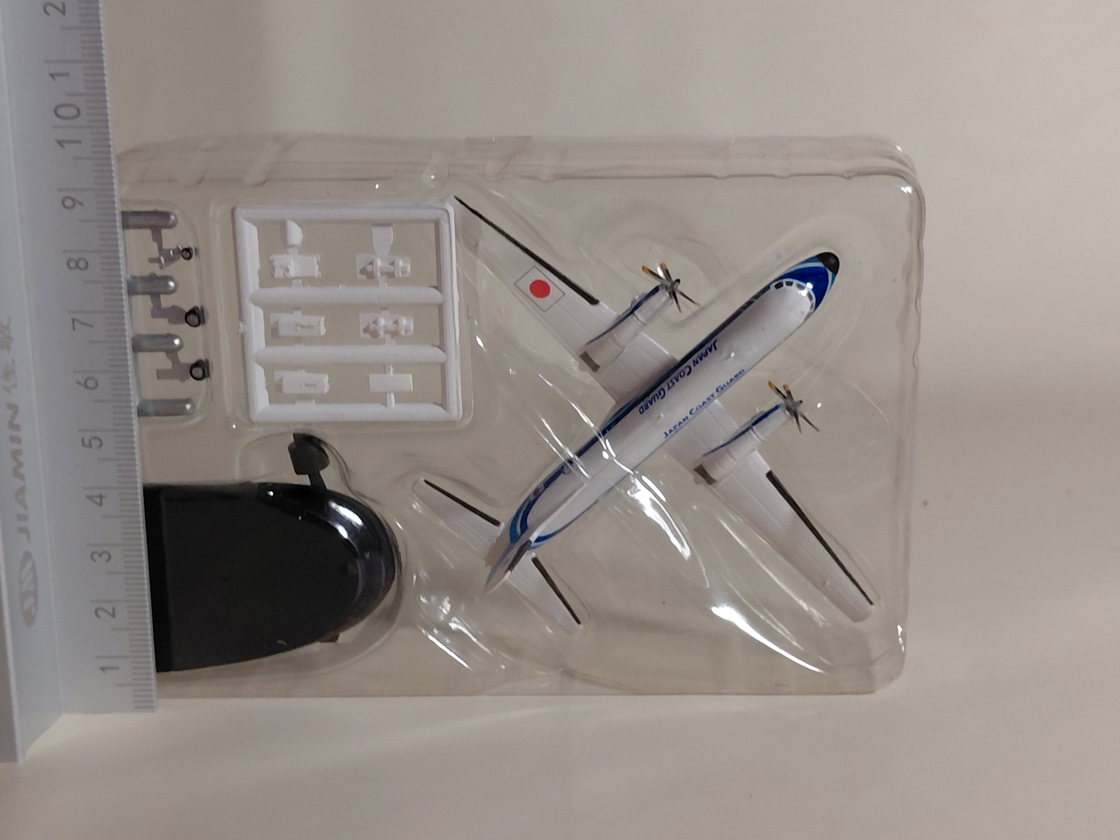 F-toys 1/300 YS-11 Biography Collection. YS-11 Japan Coast Guard (#2)