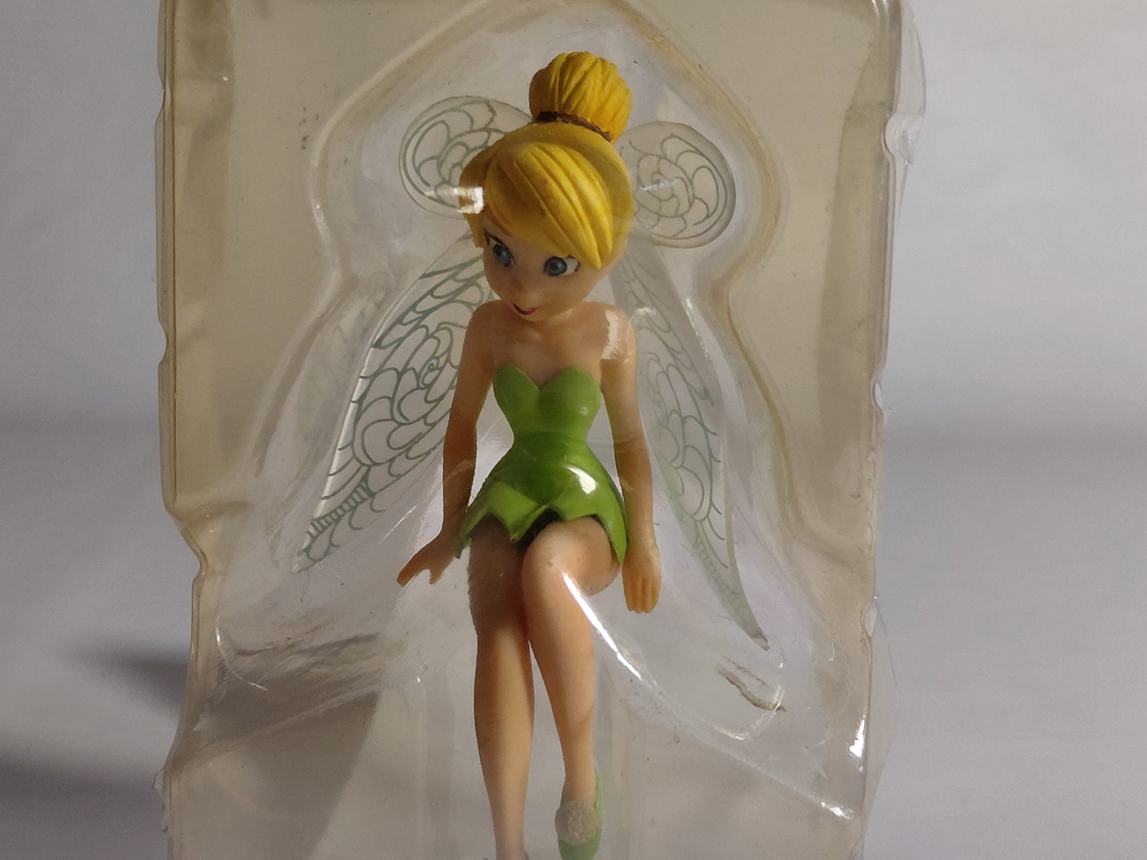 Disney Tinker Bell Friend Figure: TinkerBell Sitting, Peter Pan F-Toys