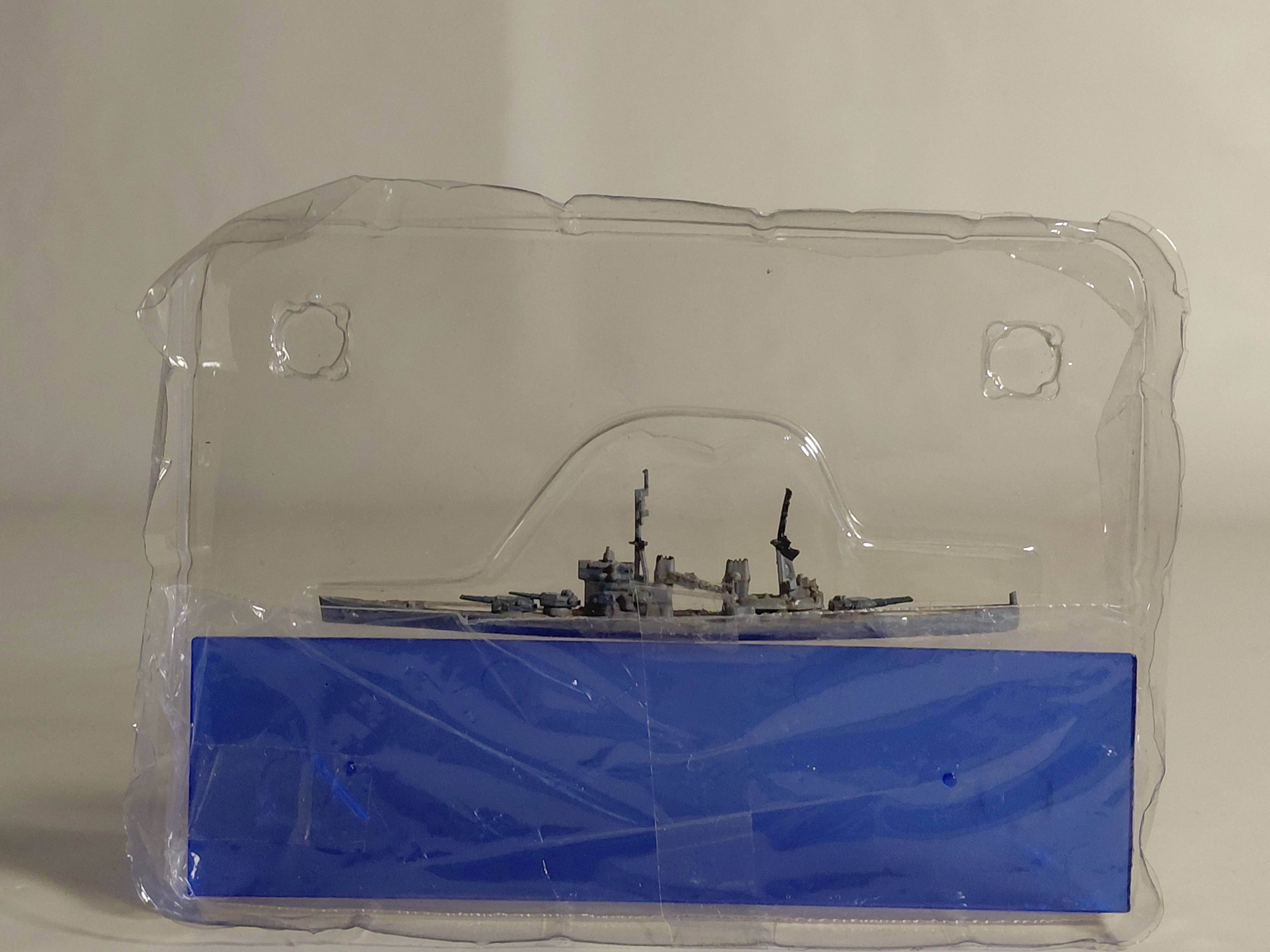 1/2400 Battleship Collection Aqua Line Model #5. King George V (British Navy)