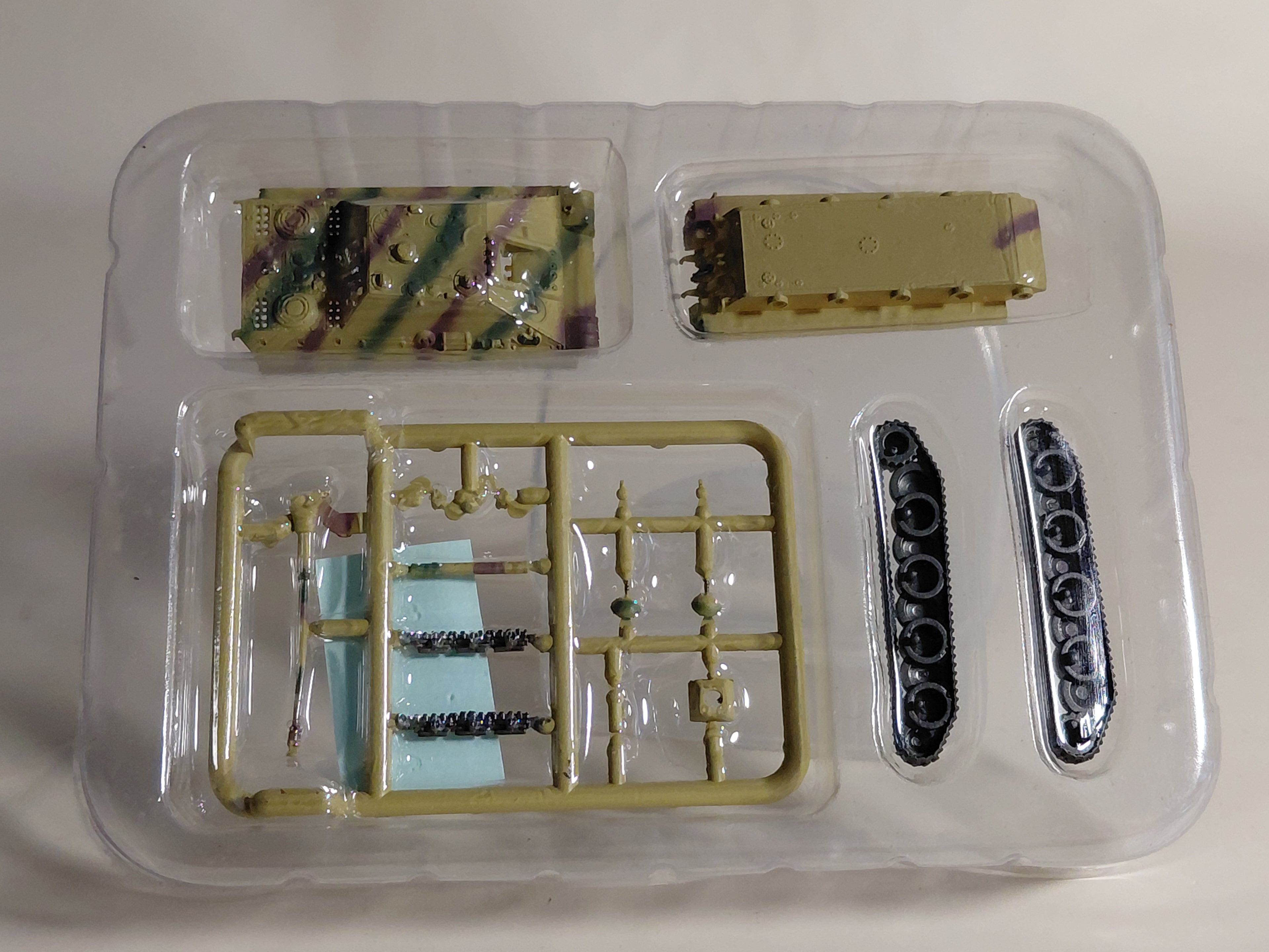 F-toys 1/144 Battle Tank Kit Collection 3 2-B Jagtpanter 654 Heavy Tank Destroyer Battalion 2nd Squadron Grafenveer 1944