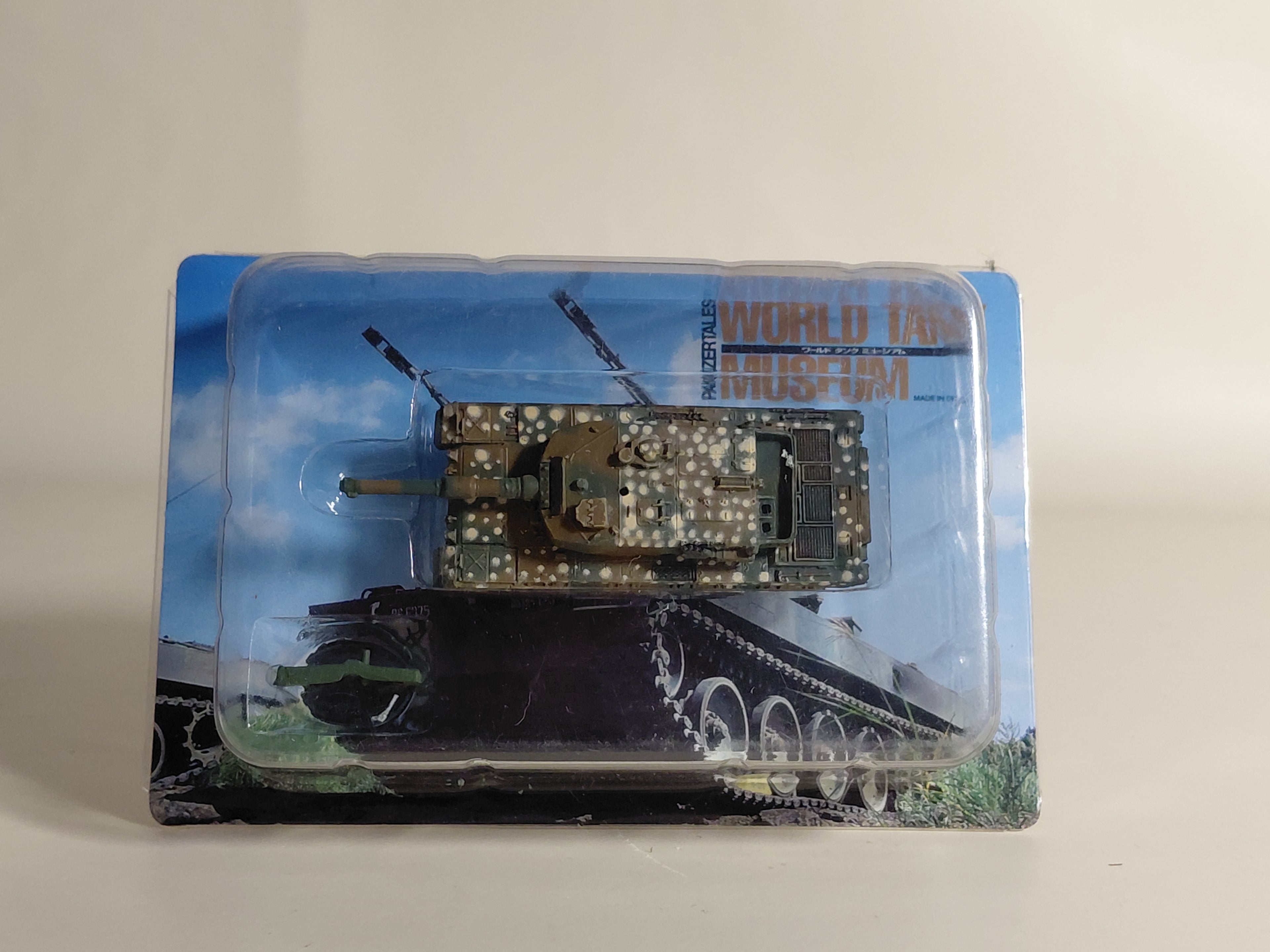 1/144 Takara WTM World Tank Museum Vol. 4★Land Type 90 Tank, Dot Camouflage★