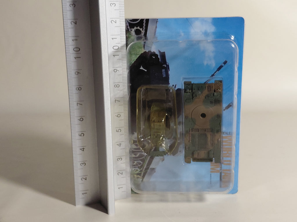 Takara 1/144 World Tank Museum 4. JGSDF Type 87 SPPAG In two colors camo.#69