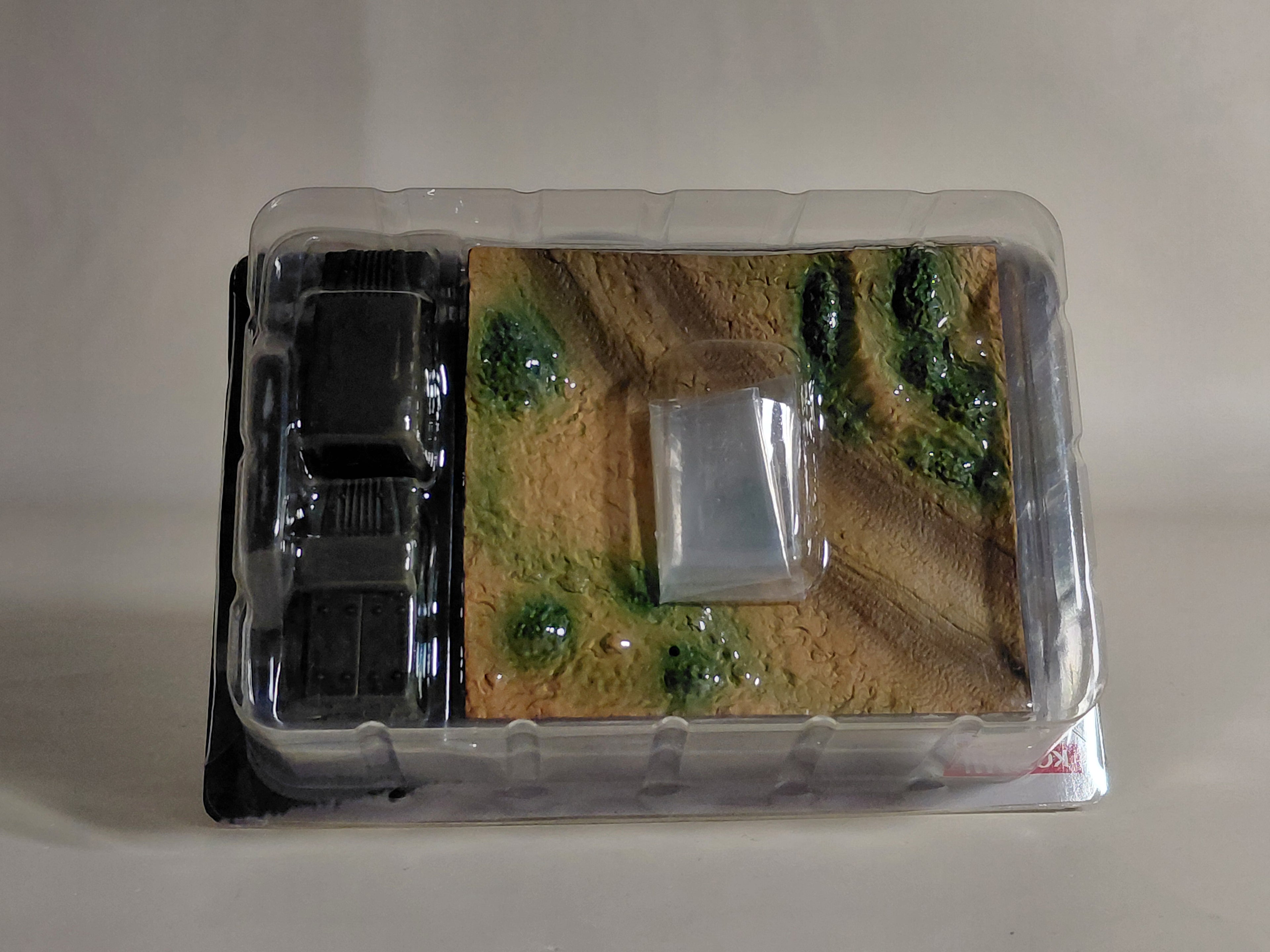 1/144 KONAMI Japan Ground Self-Defense Force Equipment Encyclopedia Vol. 3: Infantry Equipment - High Mobility Vehicle & Type 96 Multi-Purpose Guided Missile System Diorama