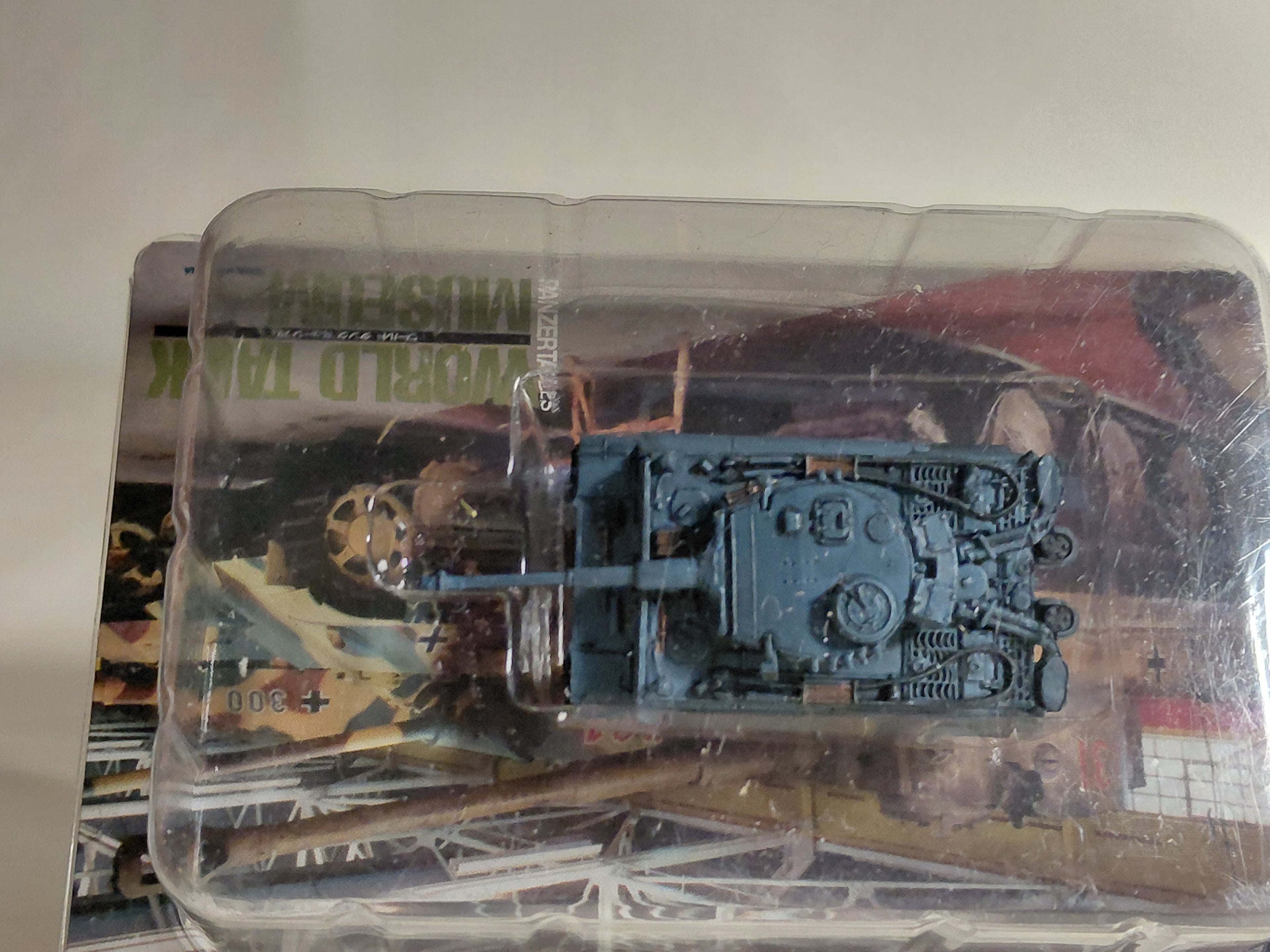 1:144 Takara Panzertales World Tank Museum WWII German Early Tiger 1 Panzer Tank