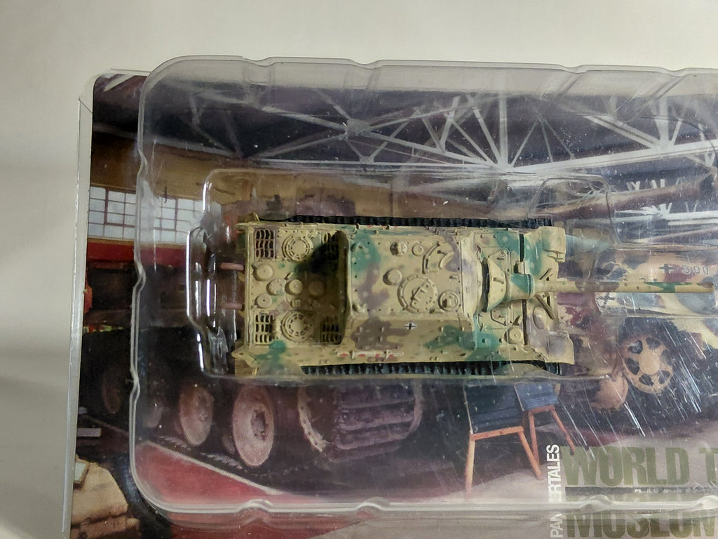 Takara 1/144 World Tank Museum 5. German Jagdtiger. In Ambush camouflage. #88