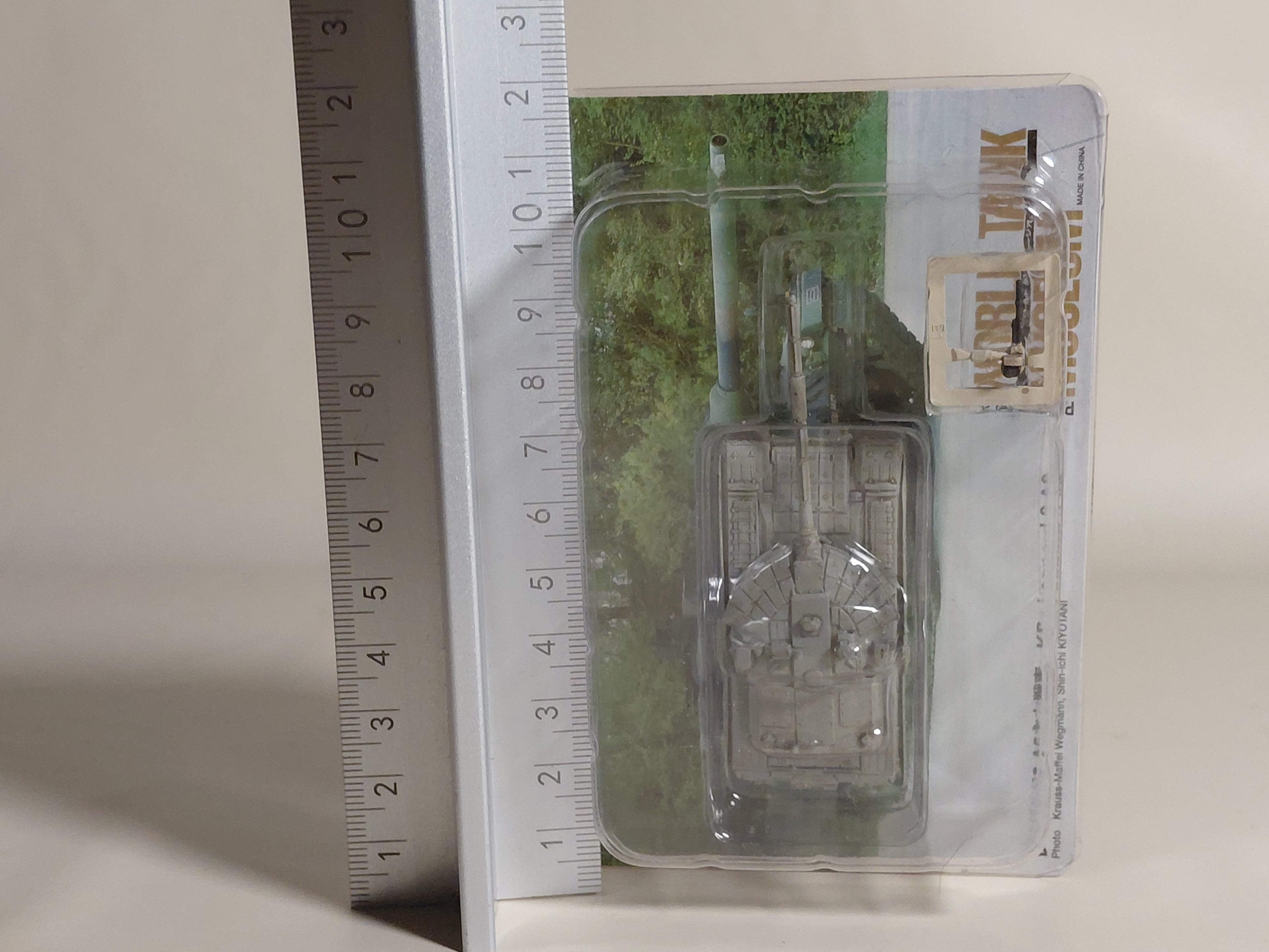 1/144 Takara WTM World Tank Museum Vol. 6 Secret Cholny Oryol Tank Solid Camo