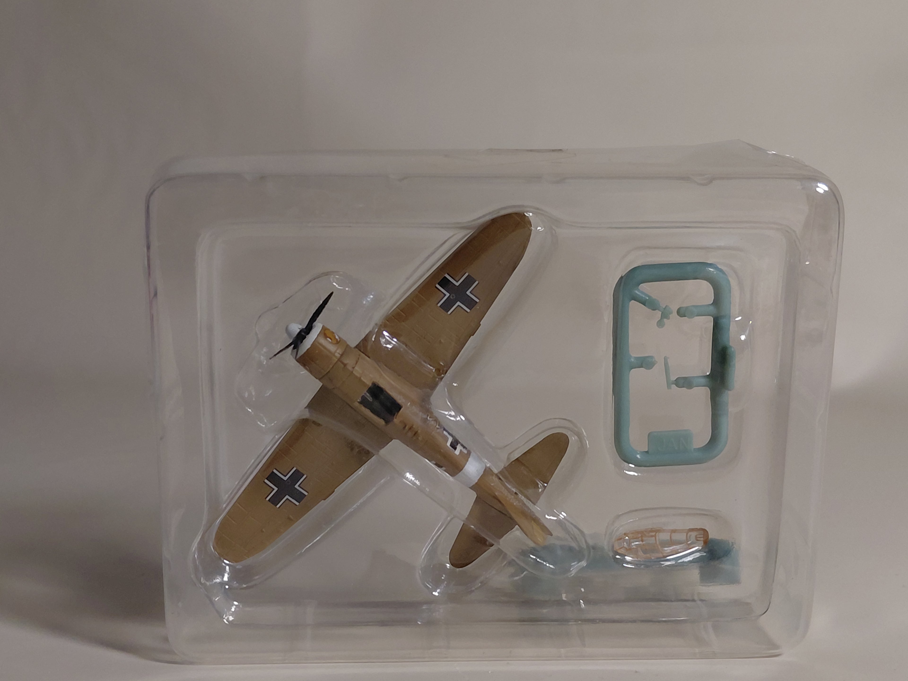 Popy Fictional War Chronicle 1/144 Zero Fighter Type 21 Hans-Joachim Marseille's Aircraft (Secret)
