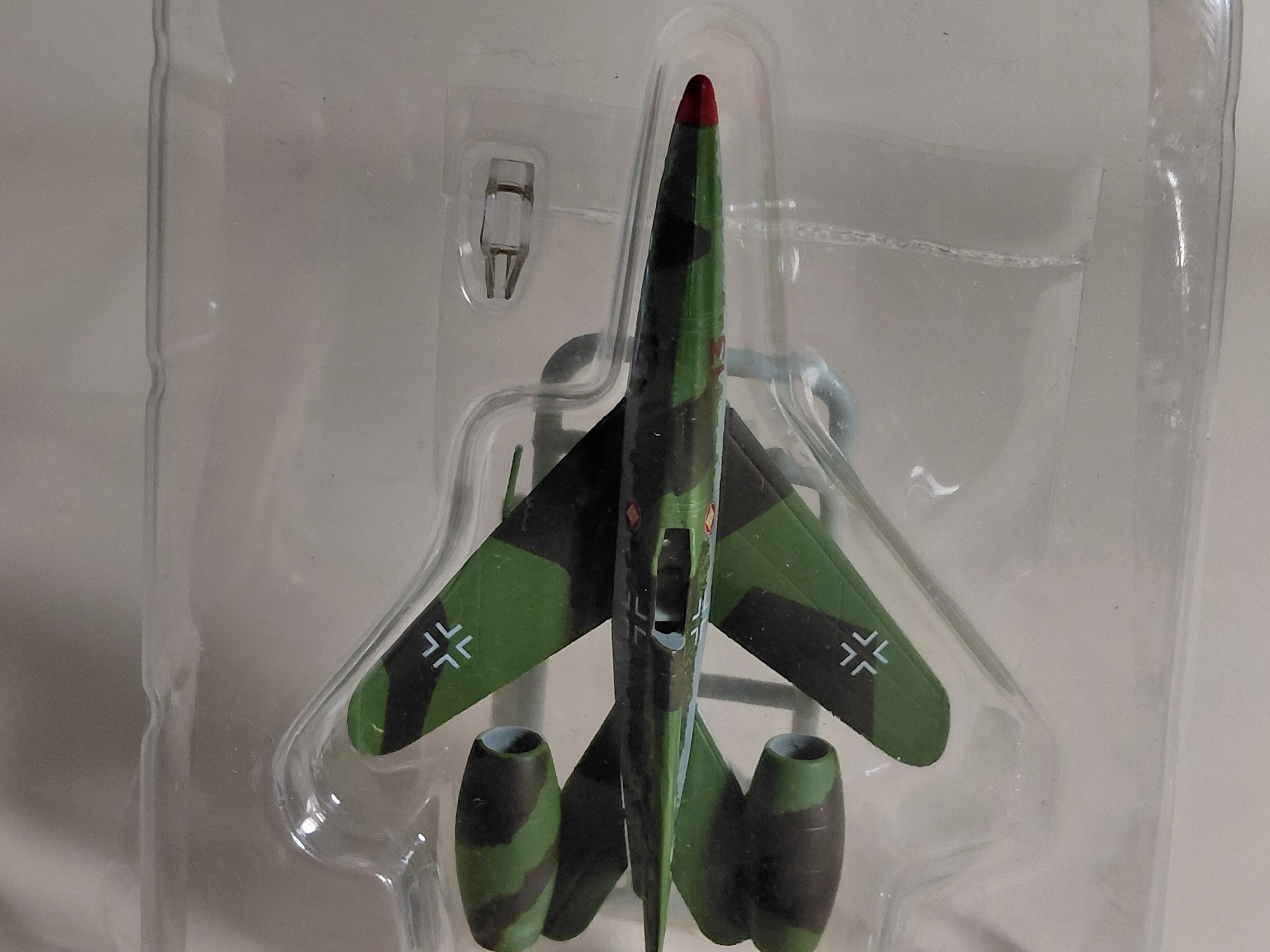 Popy 1/144 Projekt Flieger WWII Ta283 Day Fighter Aircraft Camou Model
