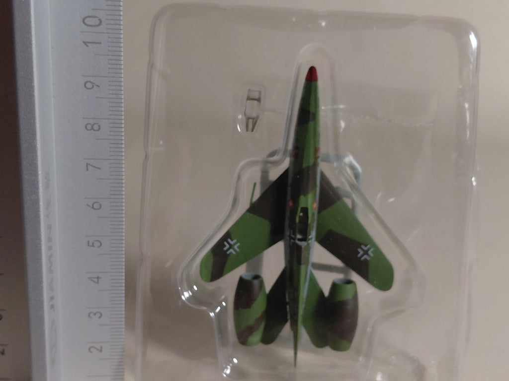 Popy 1/144 Projekt Flieger WWII Ta283 Day Fighter Aircraft Camou Model