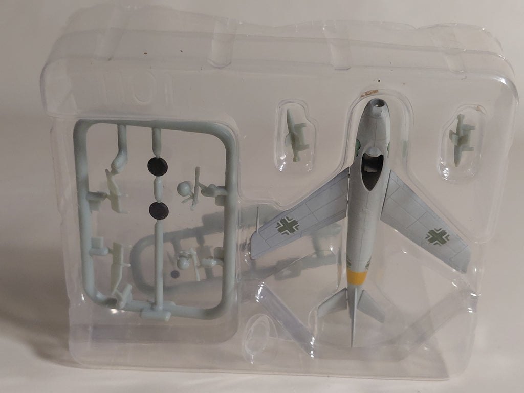 1/144 #5. Messerschmitt P.1101 JG54 Aircraft "Fictional War Chronicles Projekt Flieger 01 World War II German Prototype and Planned Aircraft Collection - First Edition -"
