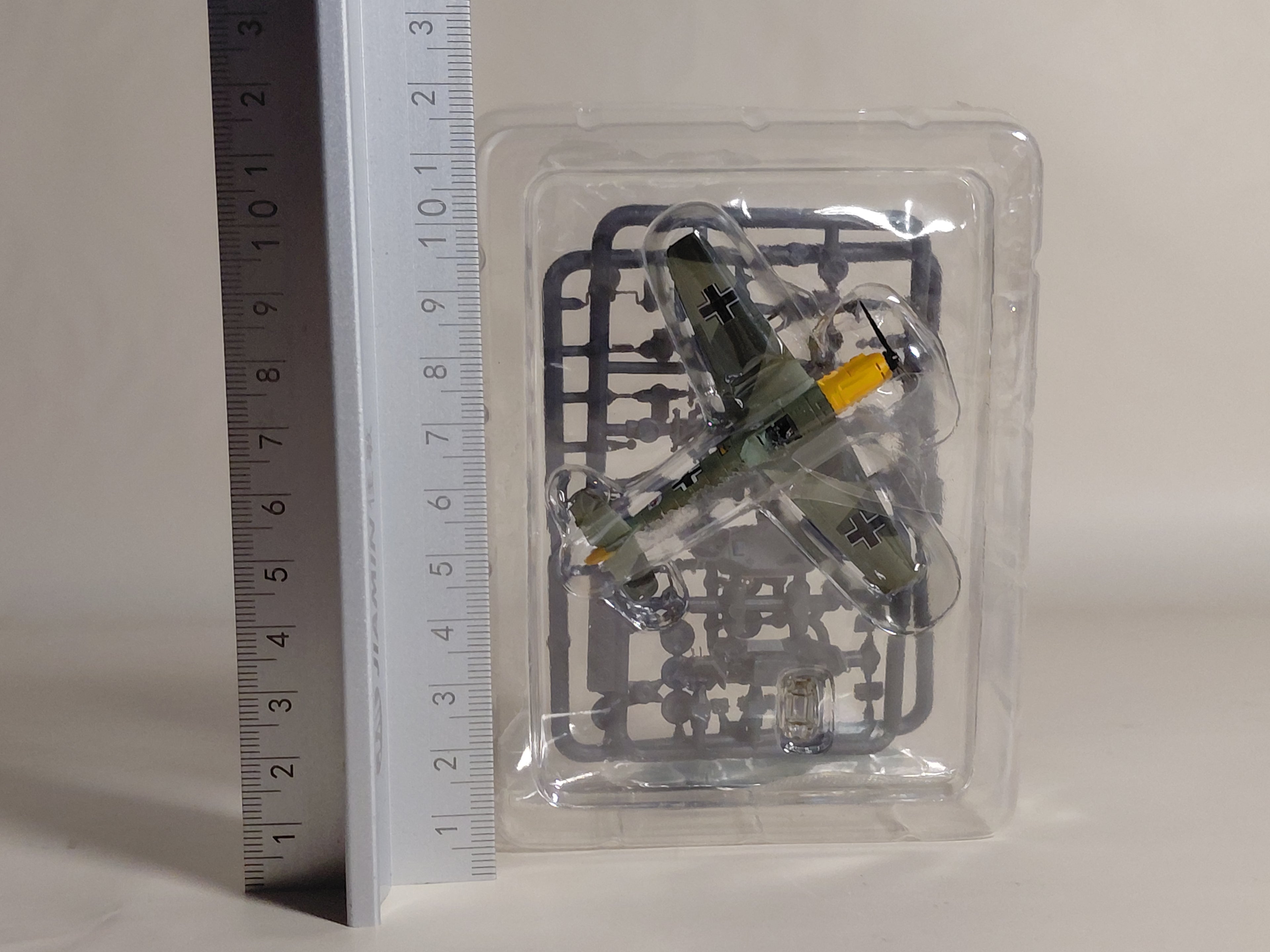 Secret 1/144 Messerschmitt Bf109 E3 Lieutenant Joseph Priller Fictional War Project Freeger 02 Popy
