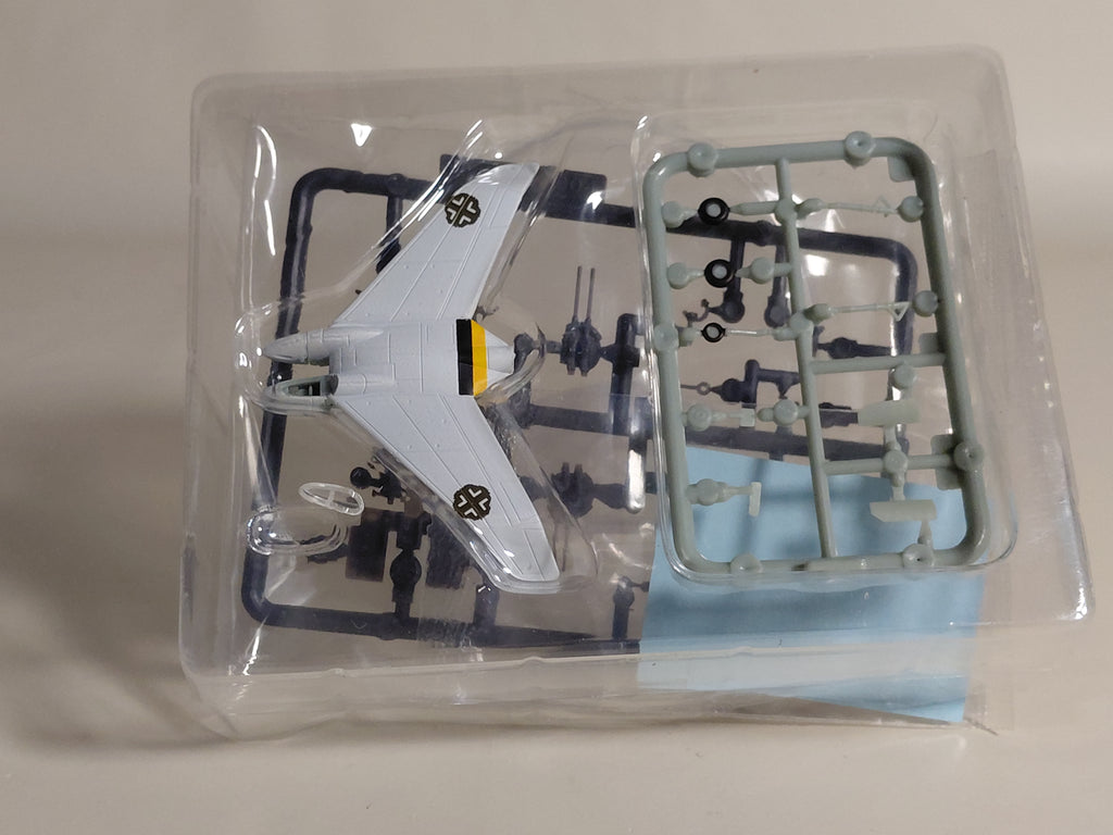 TAKARA PROJEKT FLIEGER 02 1/144 HEINKEL HE P.1078B LUFTWAFFE X-PLANE.