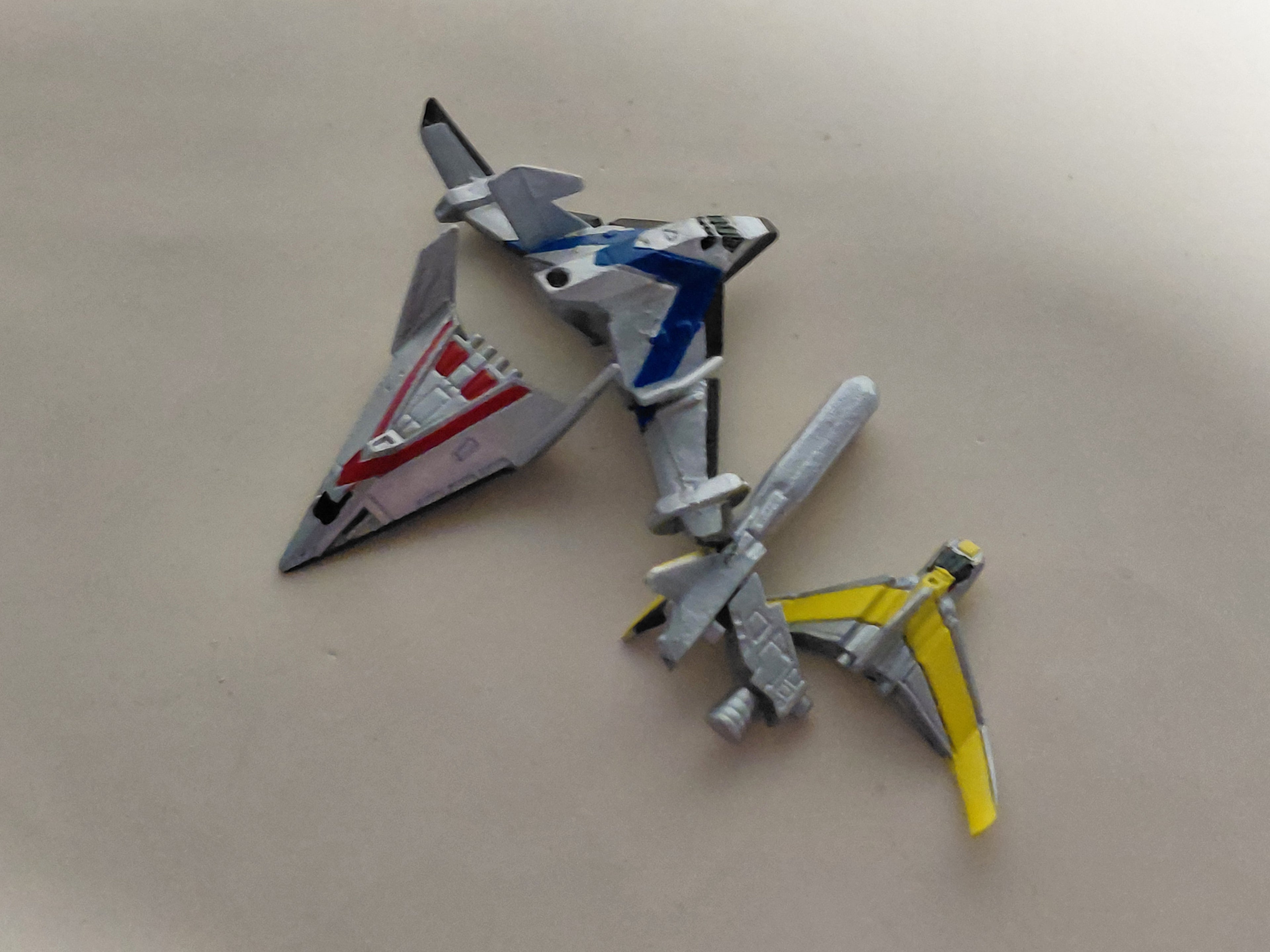 HG Series Return of Ultraman: Takkong's Great Counterattack Arc - GUTS EAGH (α, β, γ)