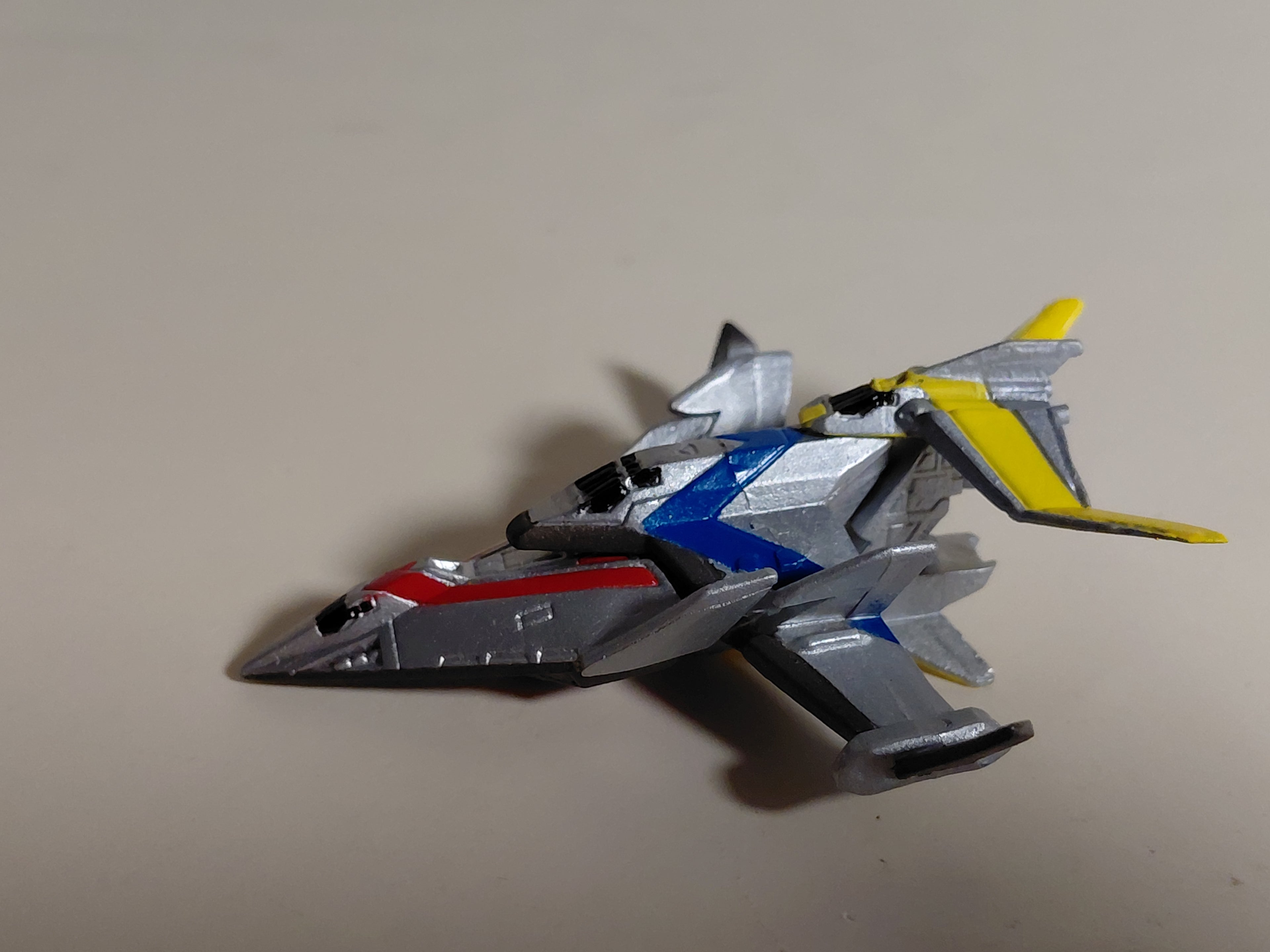 HG Series Return of Ultraman: Takkong's Great Counterattack Arc - GUTS EAGH (α, β, γ)