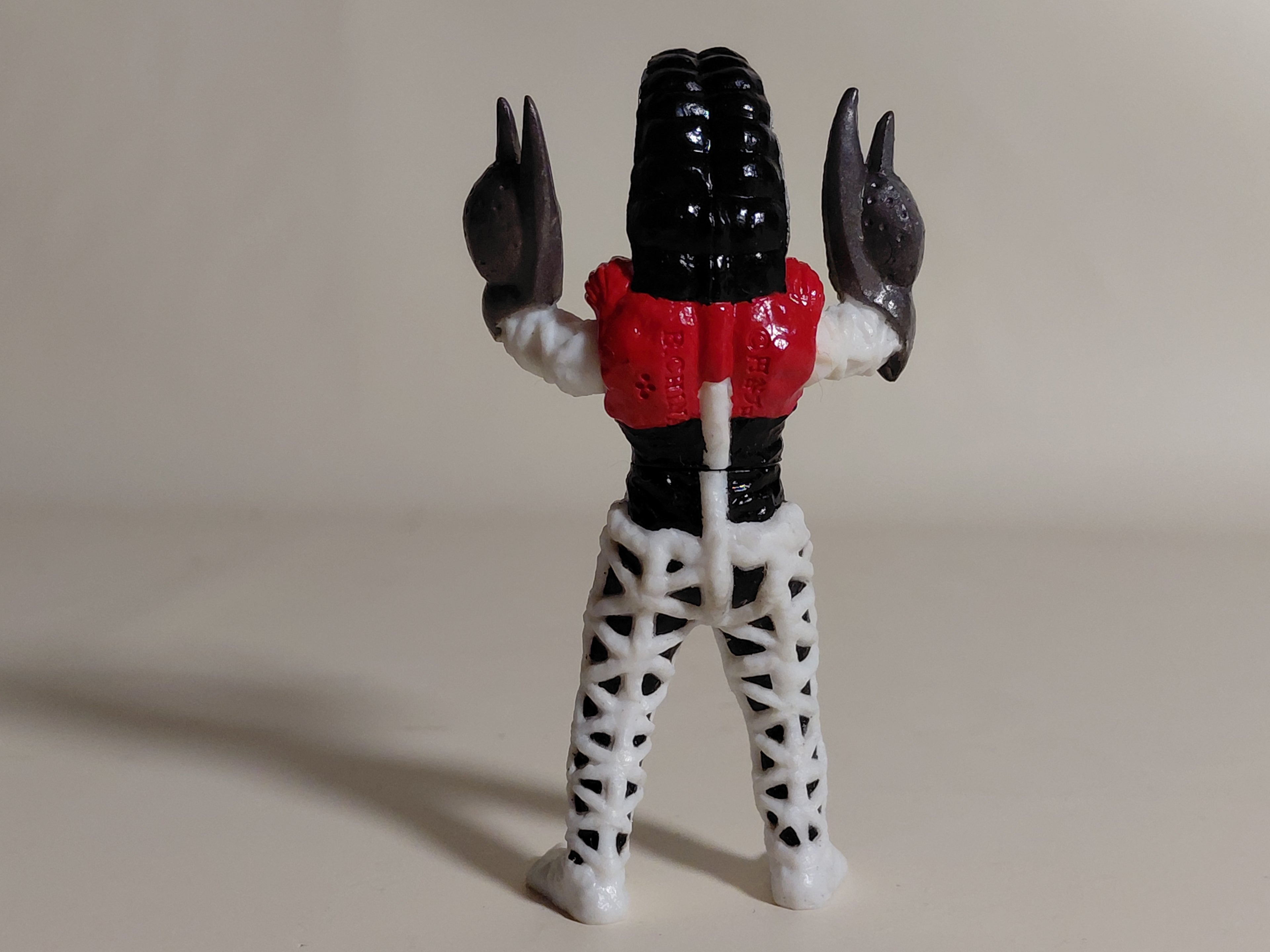 HG Ultraman 14: Warriors of the Star of Light - Alien Geeta