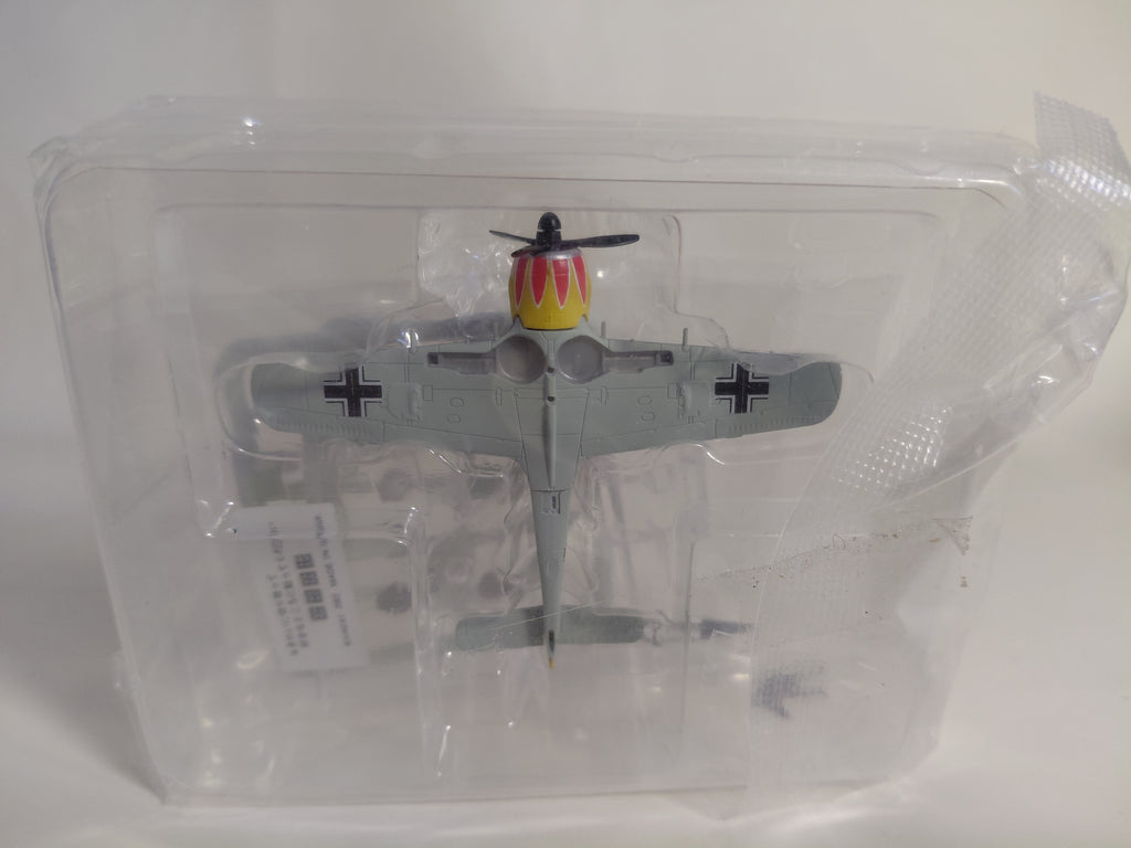 Wing Club Collection 1/144 Focke-Wulf Fw190A Bandai Special Color Secret German Air Force Graf
