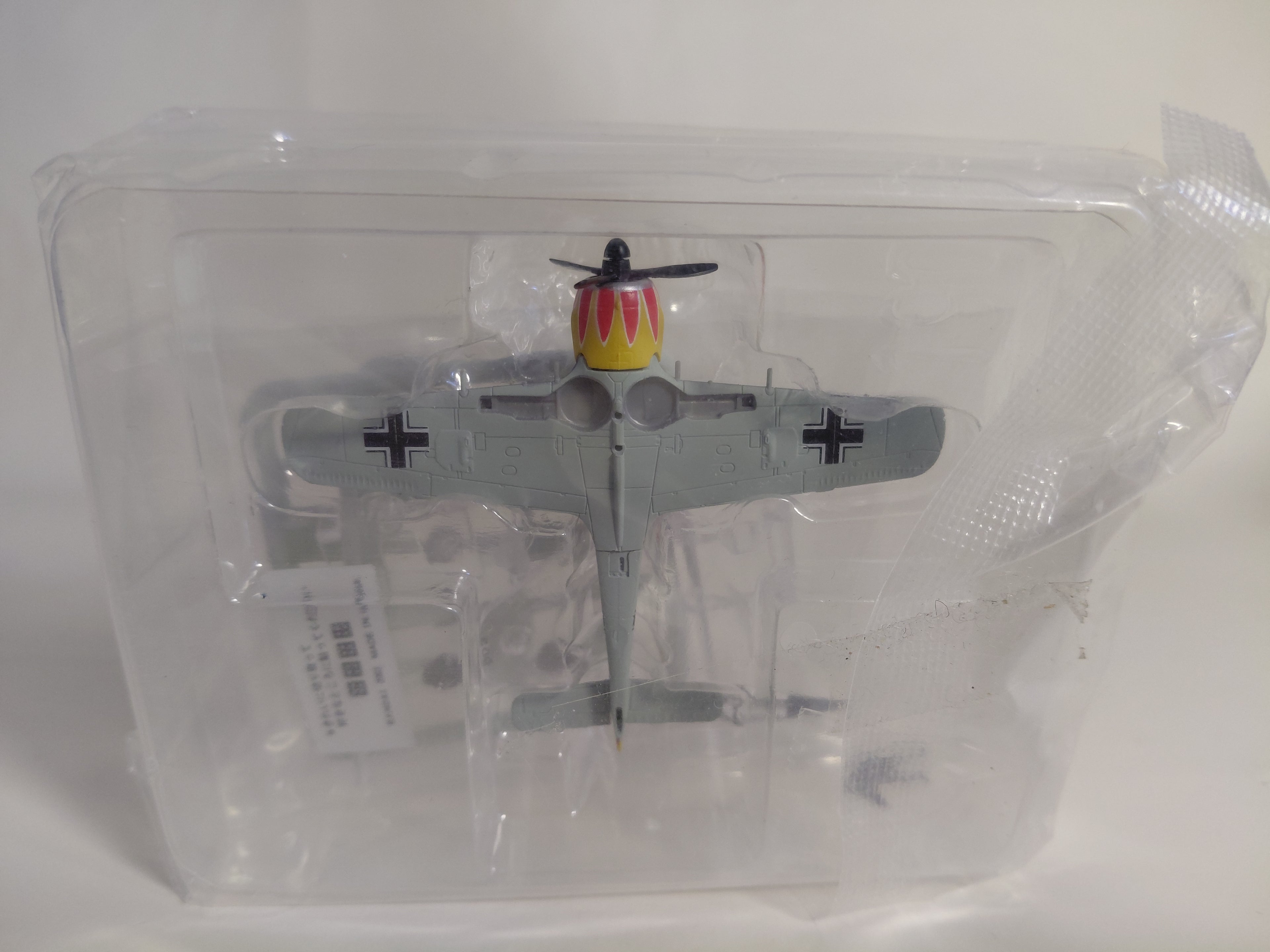 Wing Club Collection 1/144 Focke-Wulf Fw190A Bandai Special Color Secret German Air Force Graf
