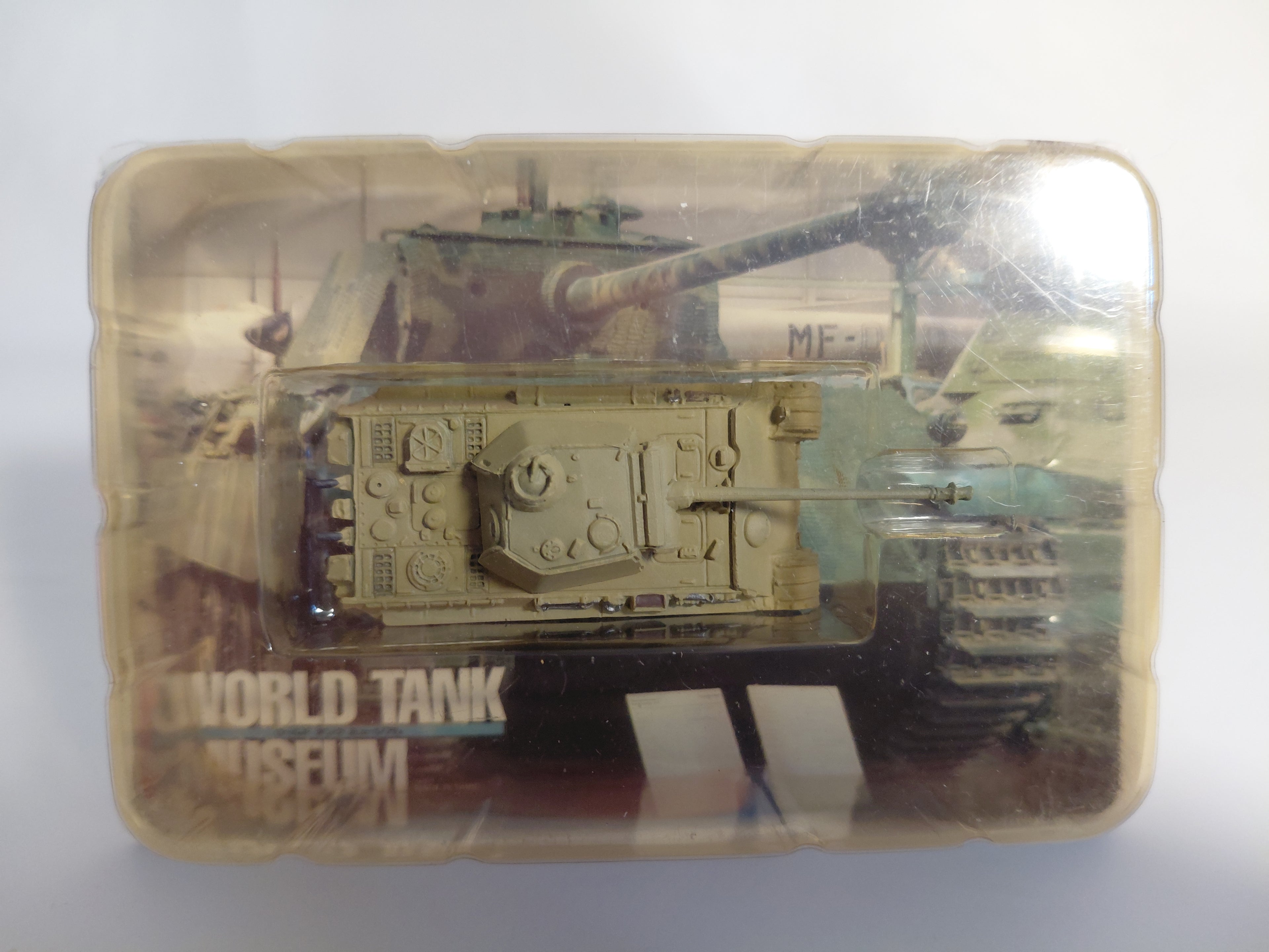 1:144 Takara WWII world tank museum 3 German Panther Ausf. G Tan