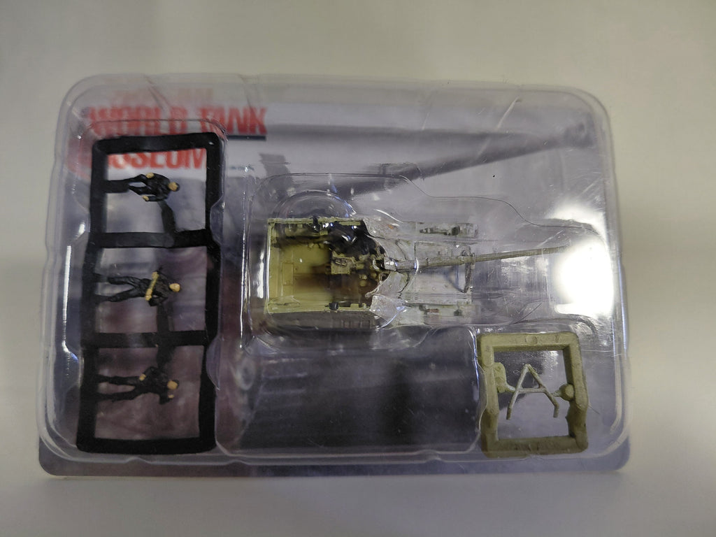 World Tank Museum Germany 1/144 "3.7cm FlaK36/37 Anti-Aircraft Gun + 3 Pre-painted Figures