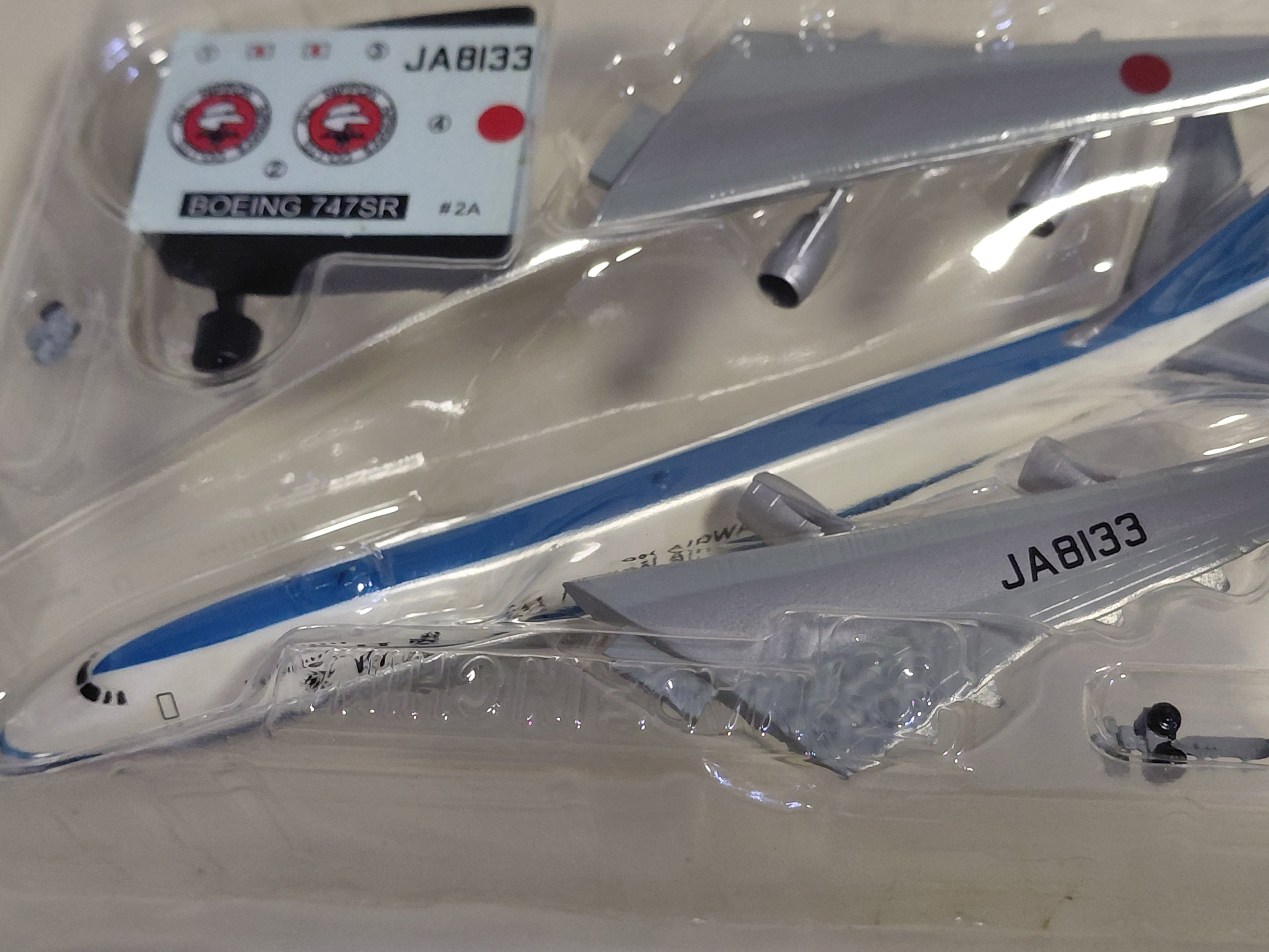 F-toys 1/500 ANA Wing Collection Vol.2 BOEING 747SR-100 JA8133 Mohican Bull #2A