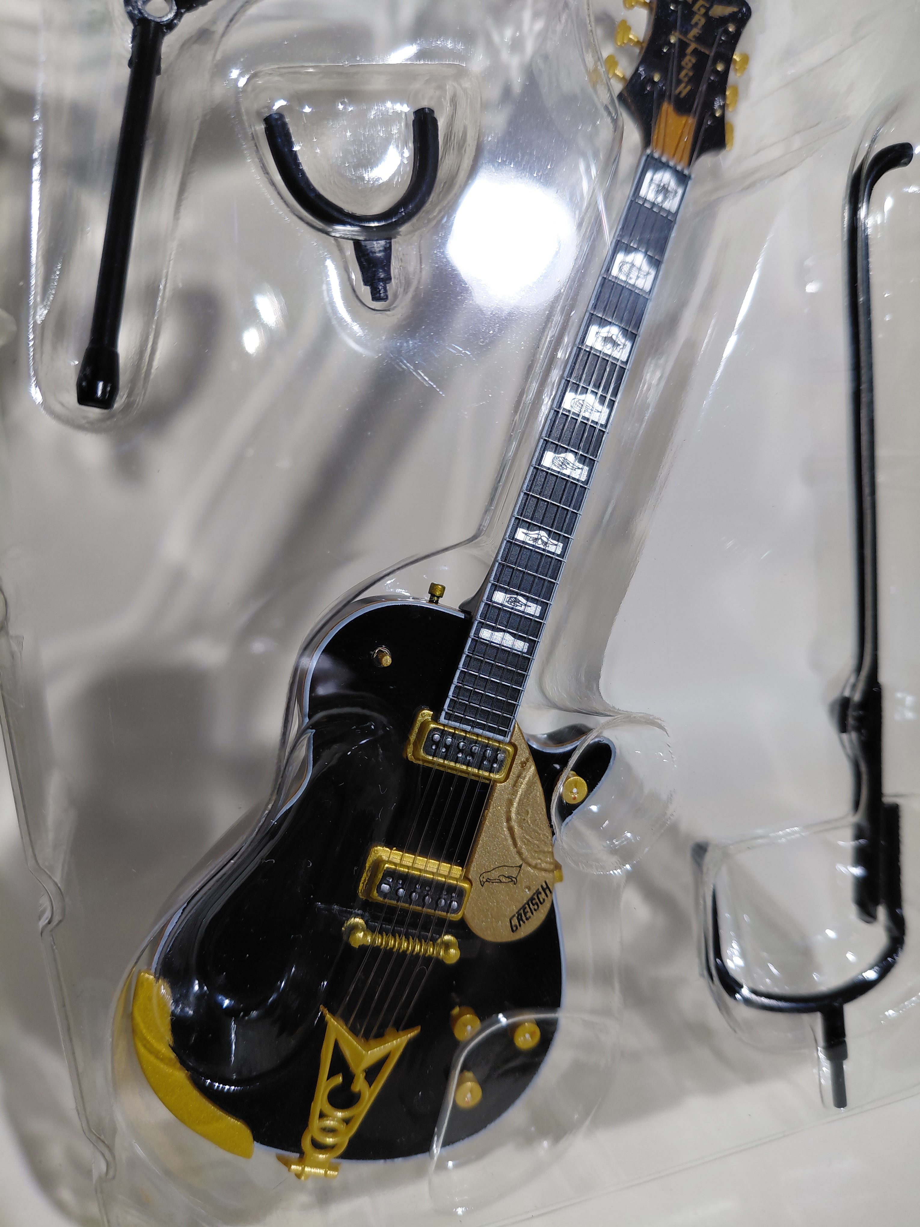 GRETSCH Guitar Collection II Black Penguin  1/8 Scale Official Guitar Figure ☆Gretsch Guitar Collection ★George Harrison