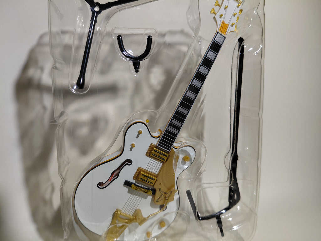 GRETSCH Guitar COLLECTION White Falcon II Miniature Figure ~ 1/8 Scale Official Guitar Figure ☆Gretsch Guitar Collection ★George Harrison
