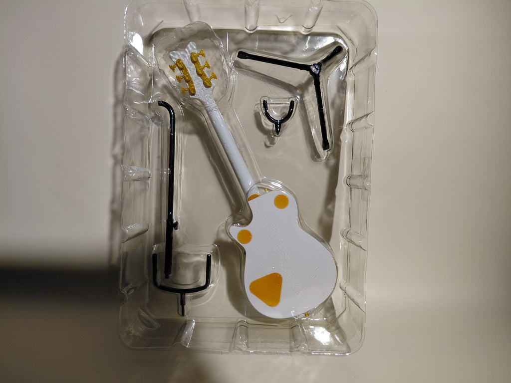 GRETSCH  WHITE PENGUIN G6134 ~Gretsch Guitar Collection~ 1/8 Scale Official Guitar Figure ☆Gretsch Guitar Collection 1/8
