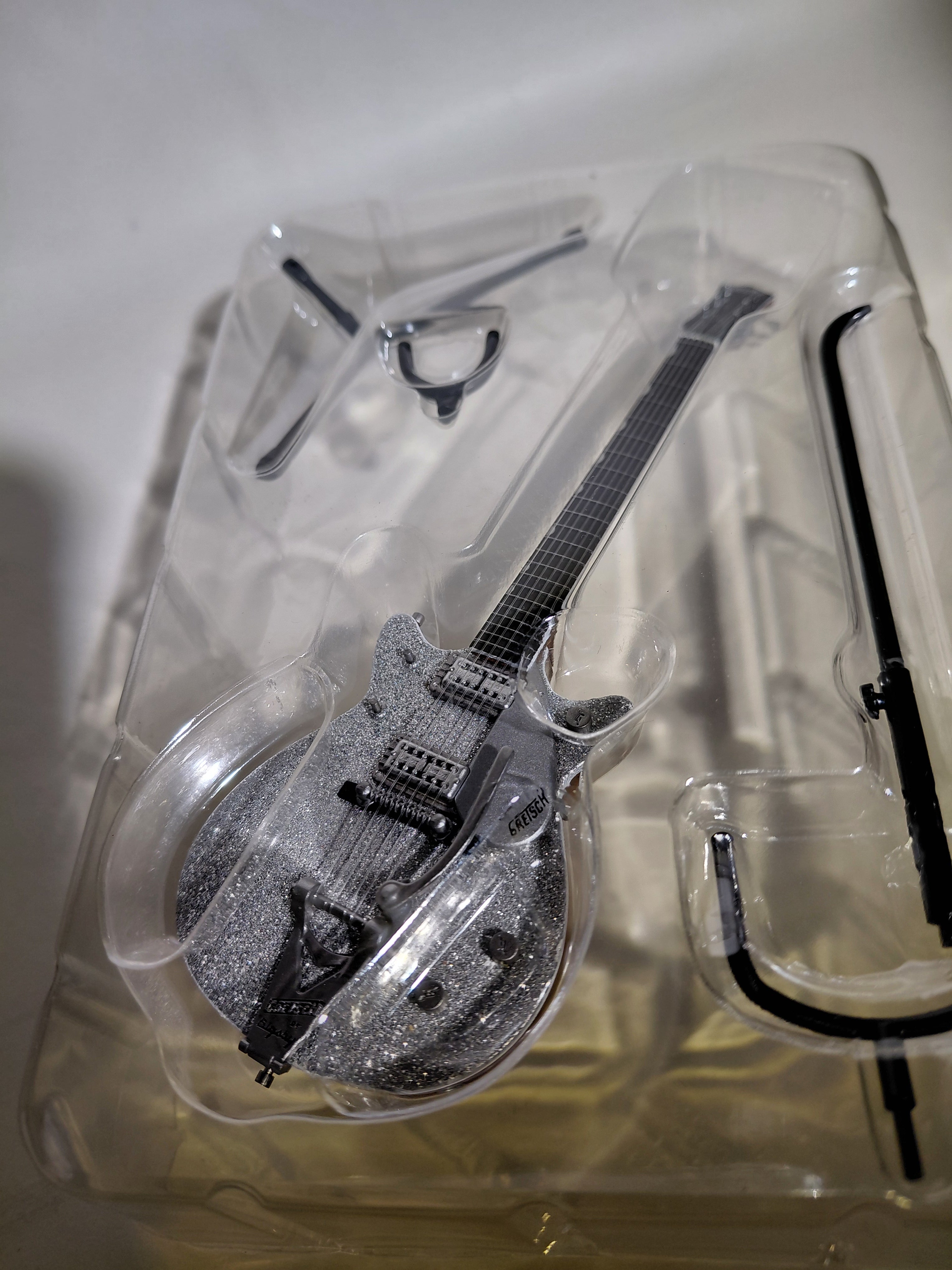 Gretsch Guitar Collection Figure G6129T-1962 Silver Jet Miniature ~ 1/8 Scale Official Guitar Figure ☆Gretsch Guitar Collection ★George Harrison