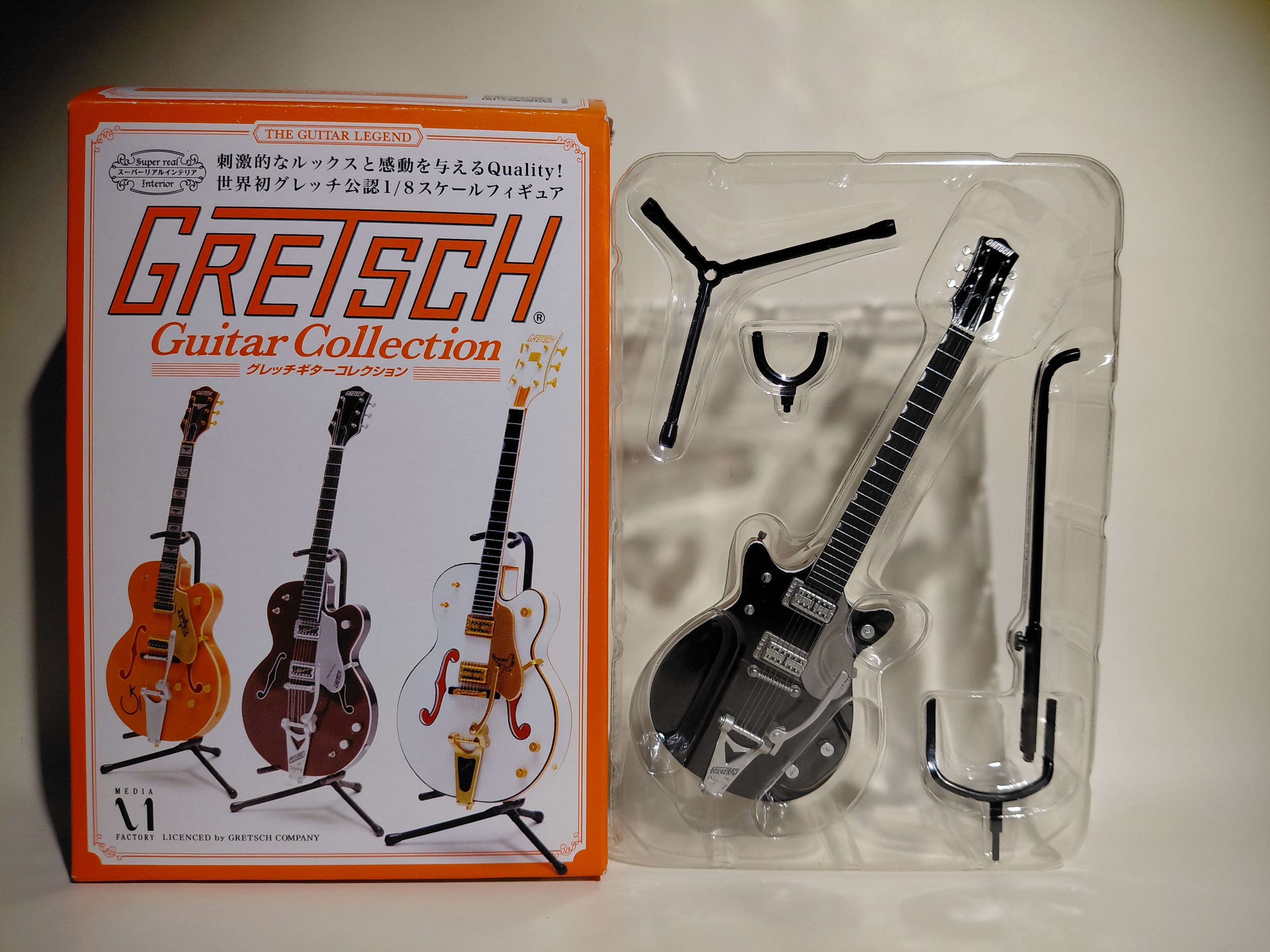 Gretsch Guitar Collection Figure G6128T-1962 Duo Jet Miniature ~ 1/8 Scale Official Guitar Figure ☆Gretsch Guitar Collection ★George Harrison (Copy)