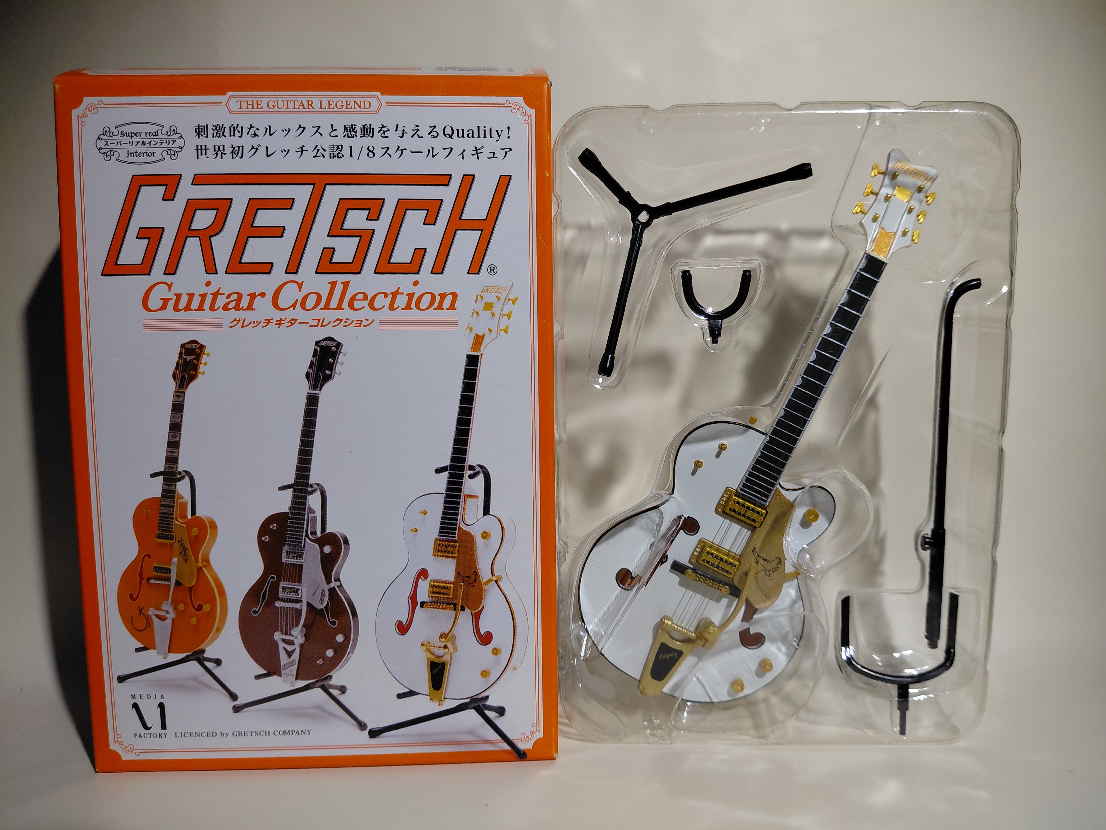 Gretsch Guitar Collection Figure White Falcon G6136T Miniature ~ 1/8 Scale Official Guitar Figure ☆Gretsch Guitar Collection ★George Harrison